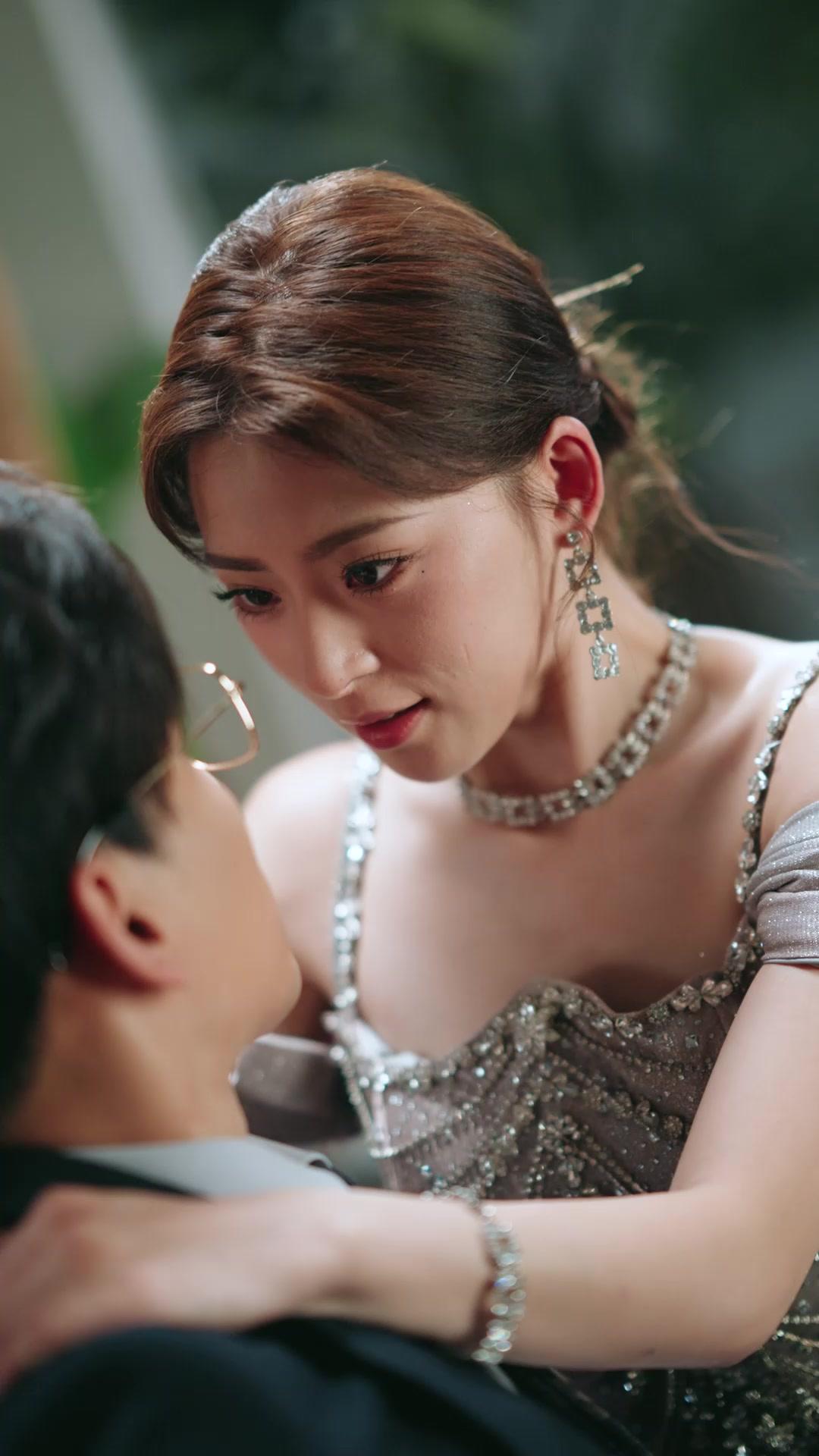 Lawan Fitnah, Rebut Kembali Mahkotaku