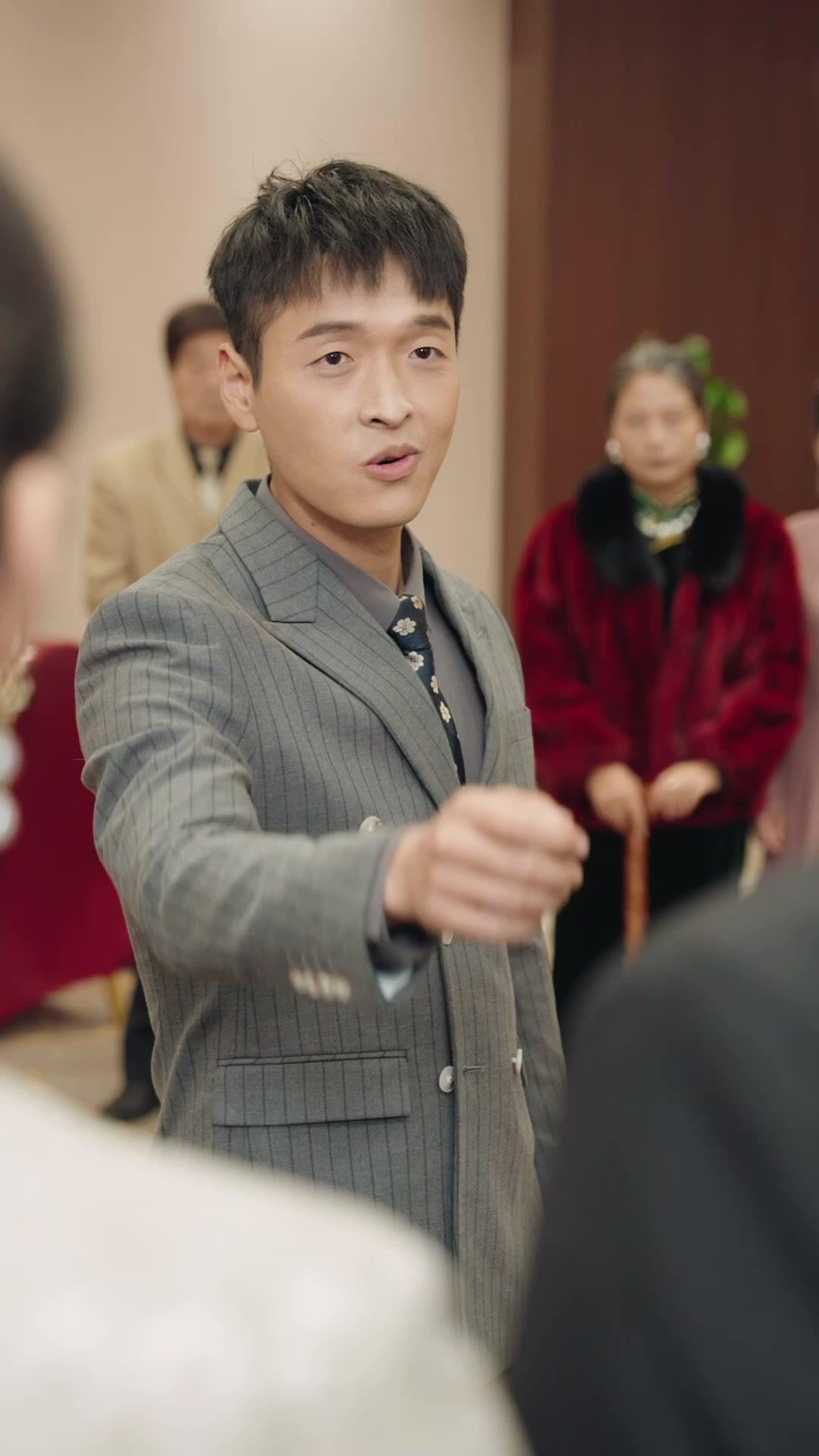 Takdir Mempertemukan Kembali