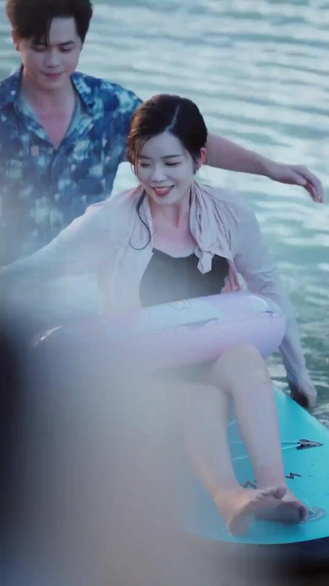 (Dubbed)Shark Bait: Karma's Bite