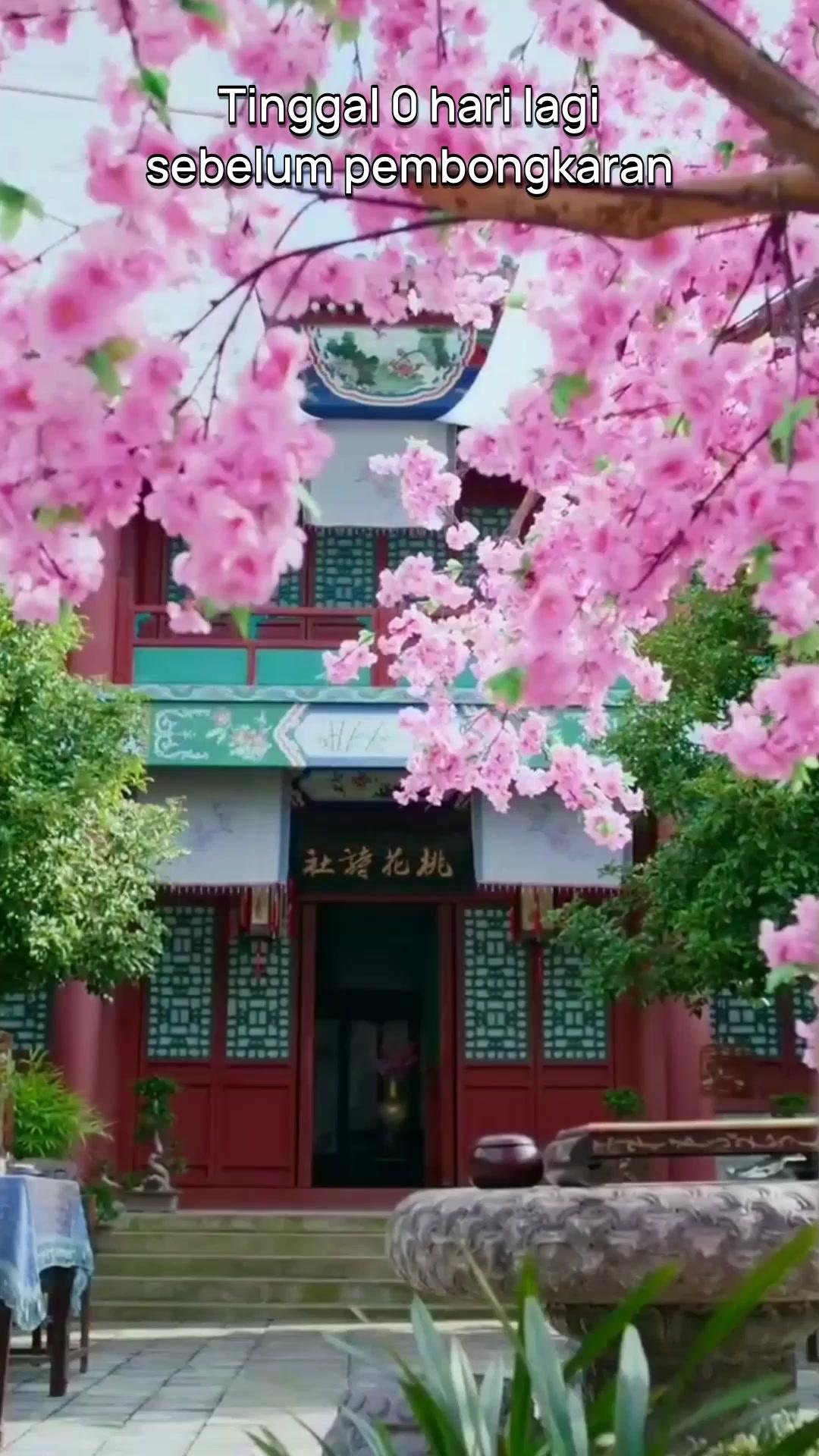 Cinta Salah yang Melintasi Waktu