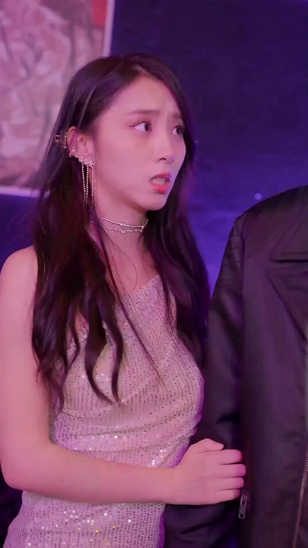 (Dubbed)Dumped, Rich, & 4 Beauties