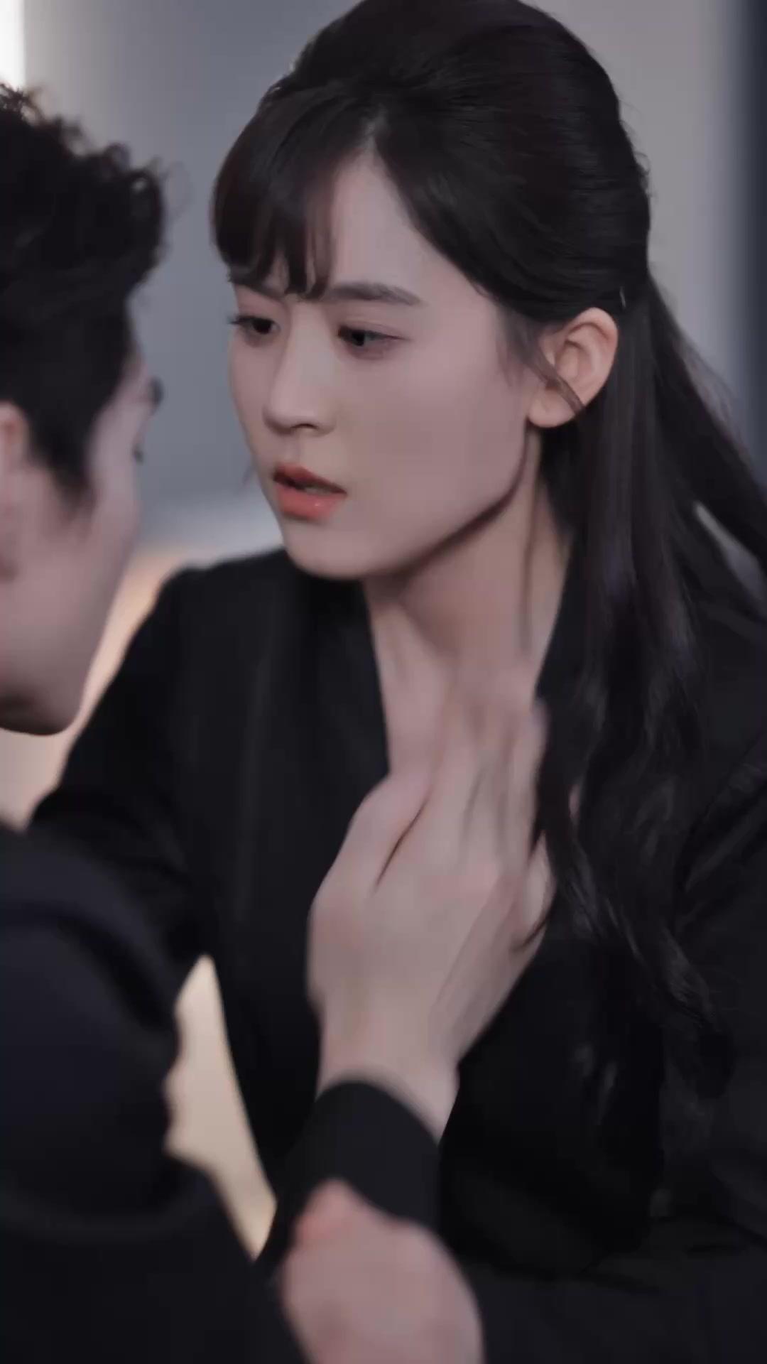 Suamiku Berkepribadian Ganda