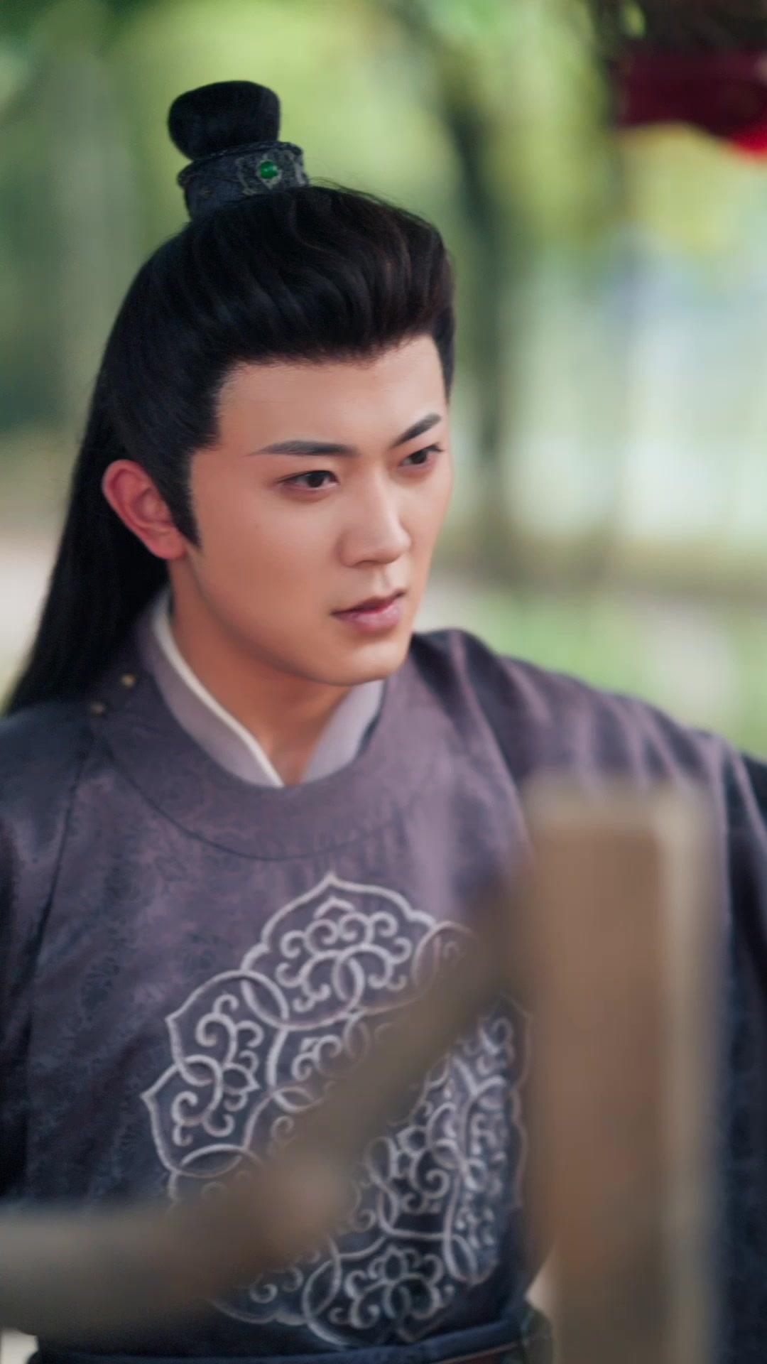 Mimpi di Pelukan Pangeran 