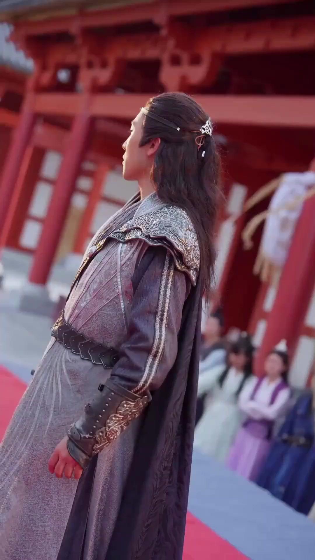 (吹き替え)捨て駒 神龍と化す