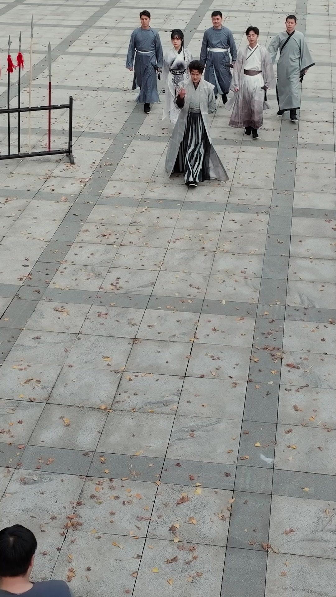 体術で気の世界を打ち破れ！