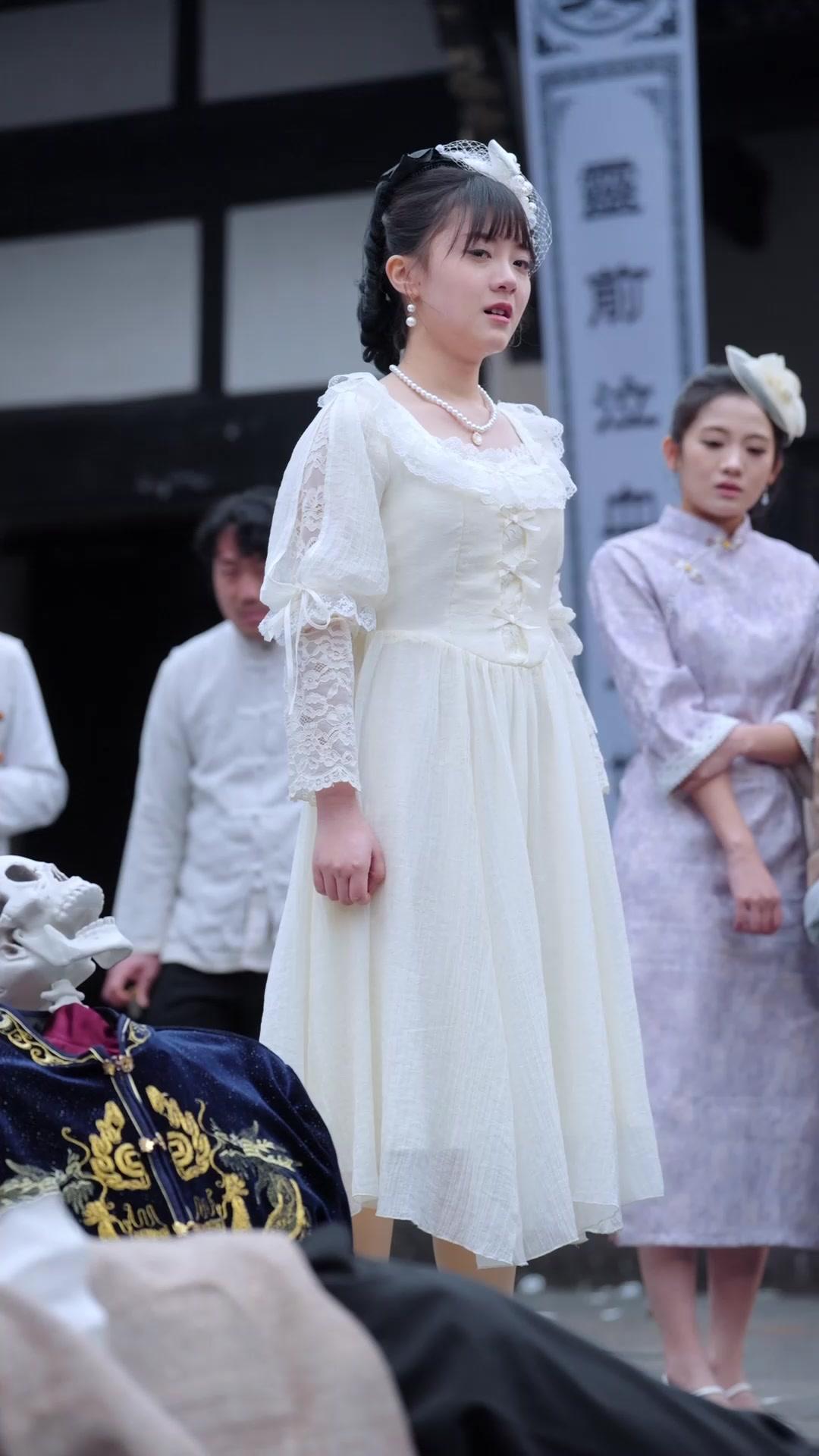 Ölüm Kitabı ile Dünyaya Dönüş