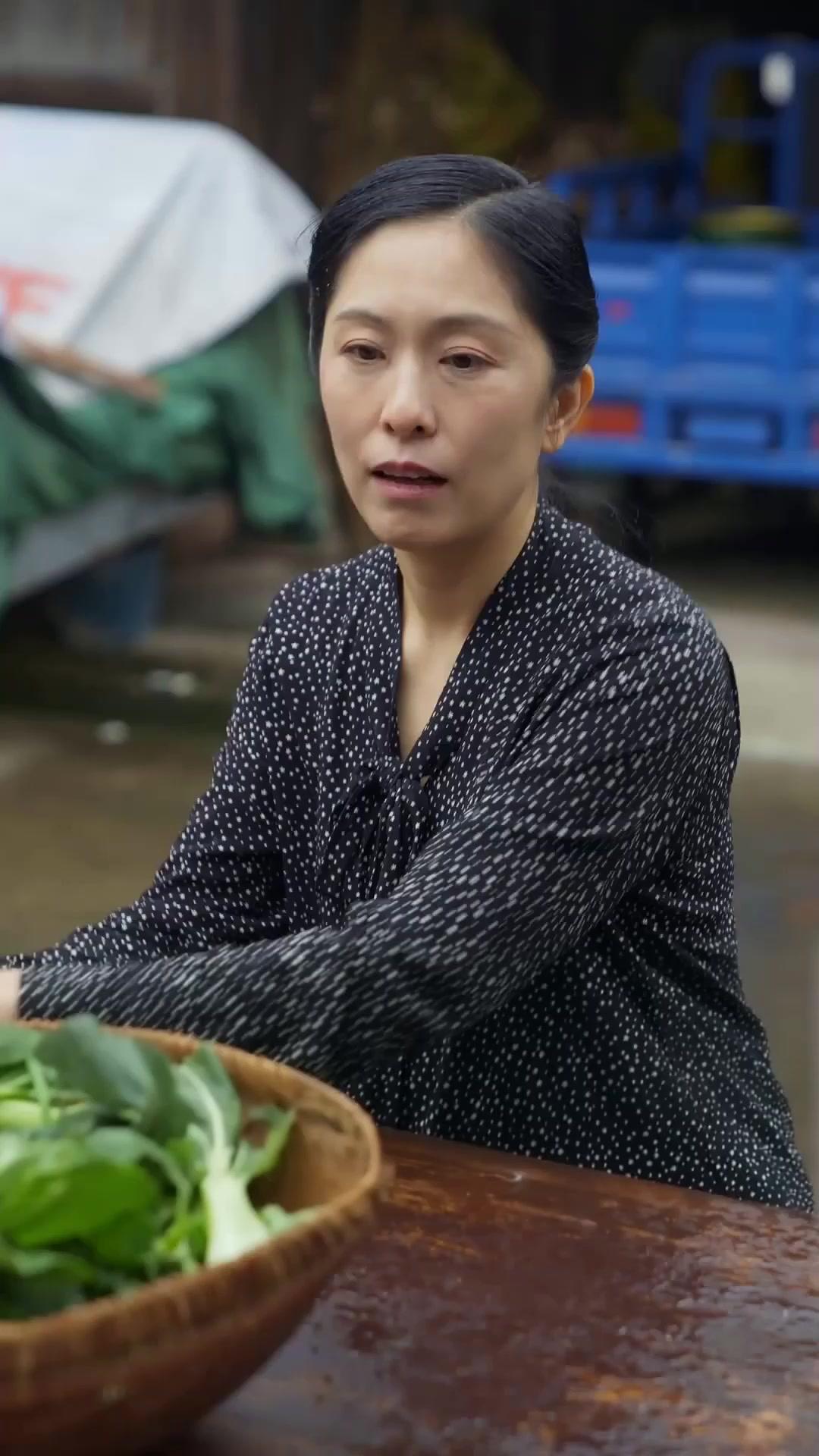 Ẩn Long Ngạo Thế