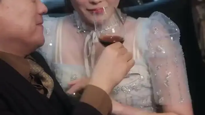 Lisa vs. Margaret: Class War in a Yellow Vest