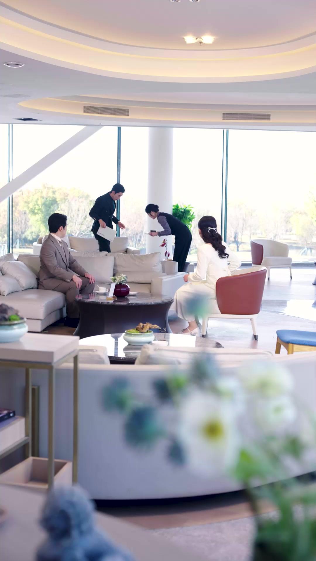 Marry Me, Mr. Stranger