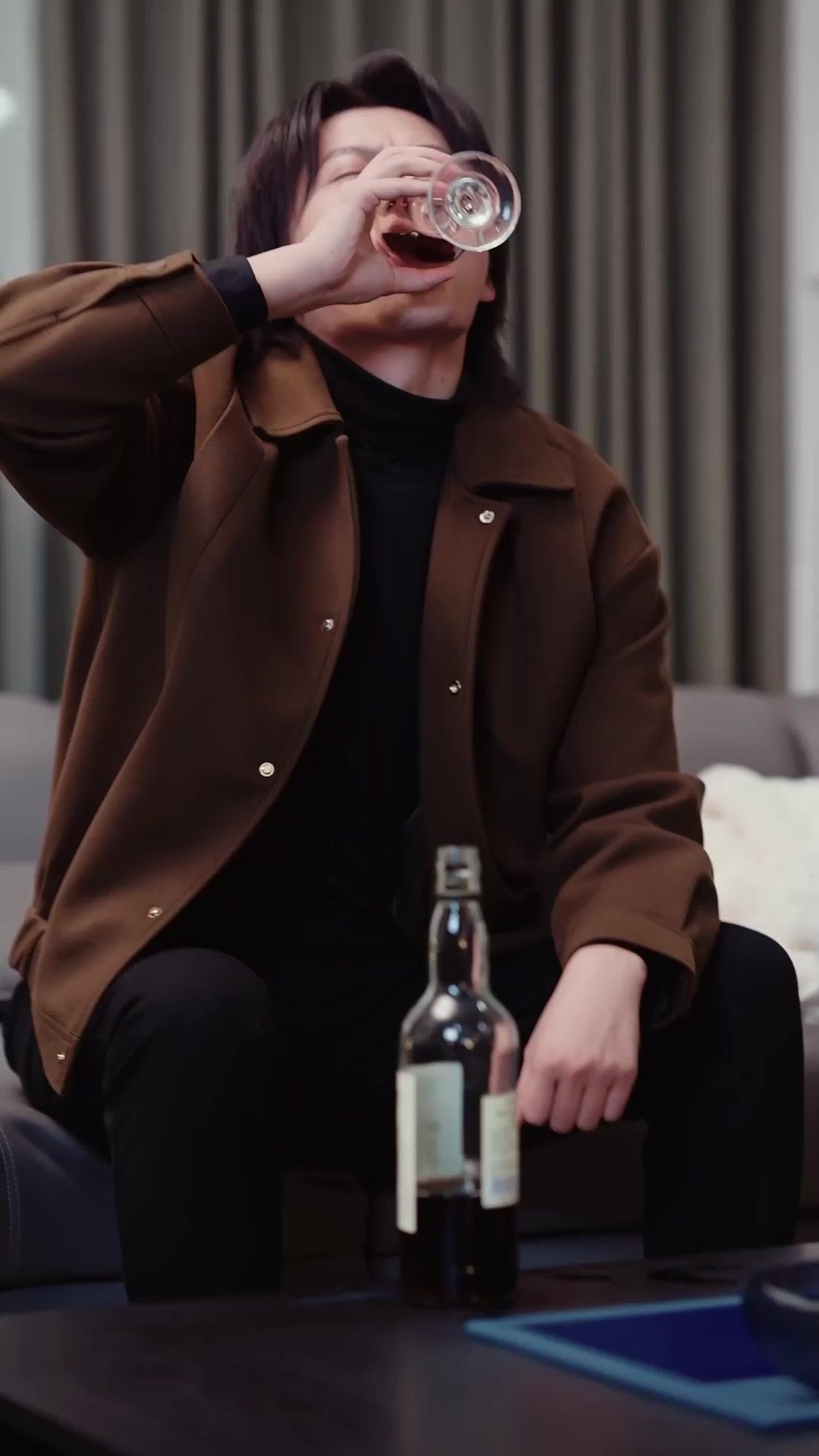 我欲乘風卿且去