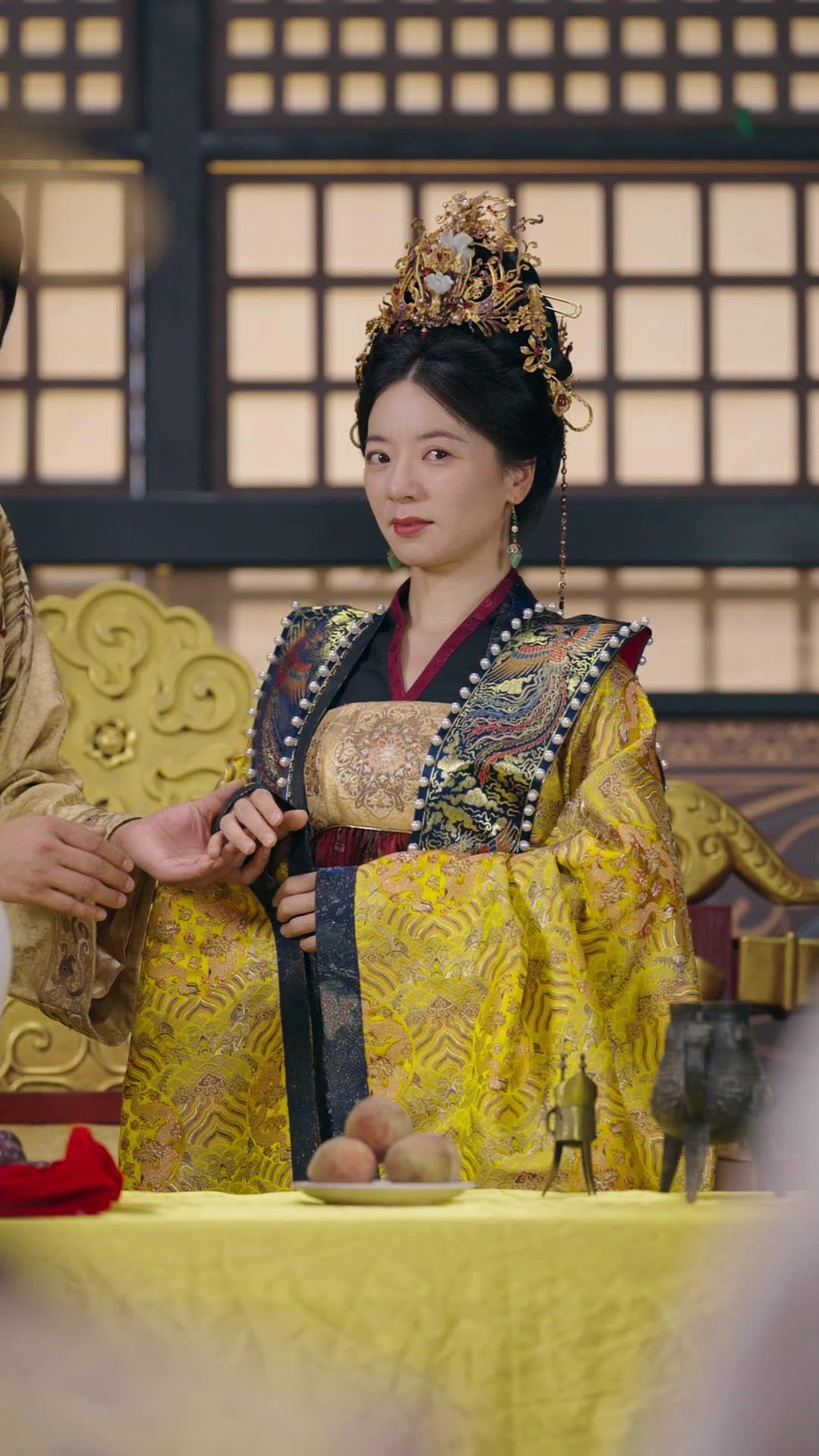 Pindah Alam Jadi Permaisuri