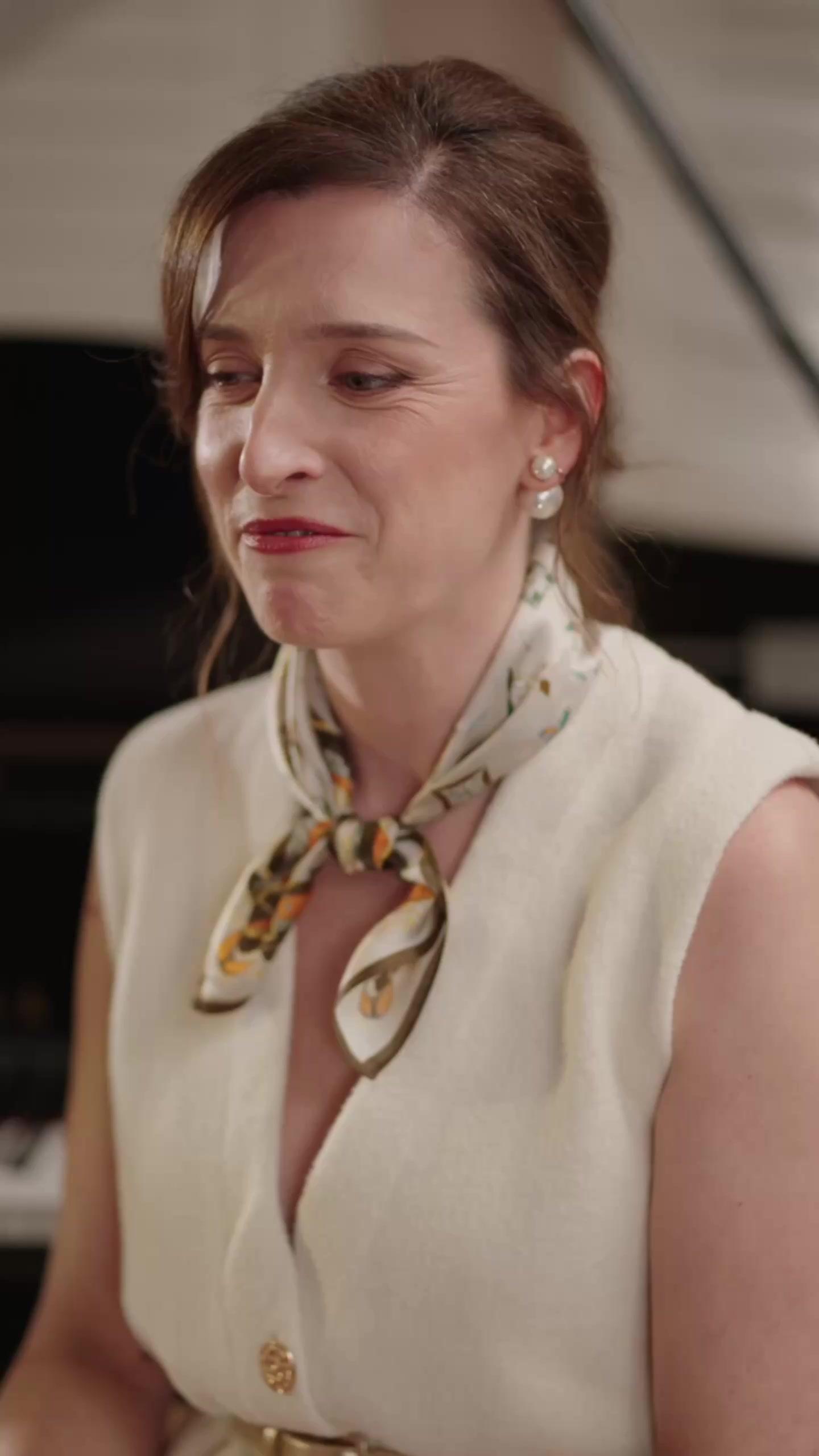 Ten Billion Housewife