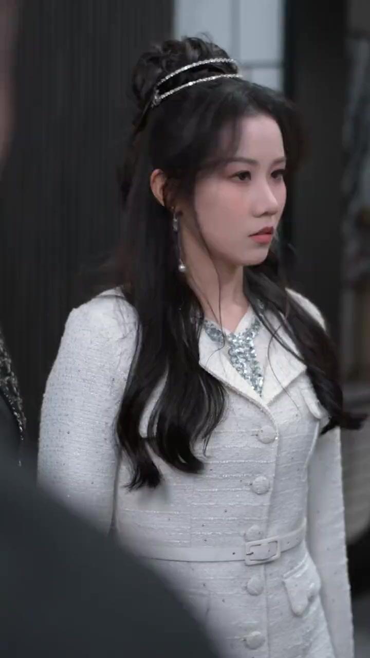  Setelah Putriku Memfitnahku, Aku Tertawa