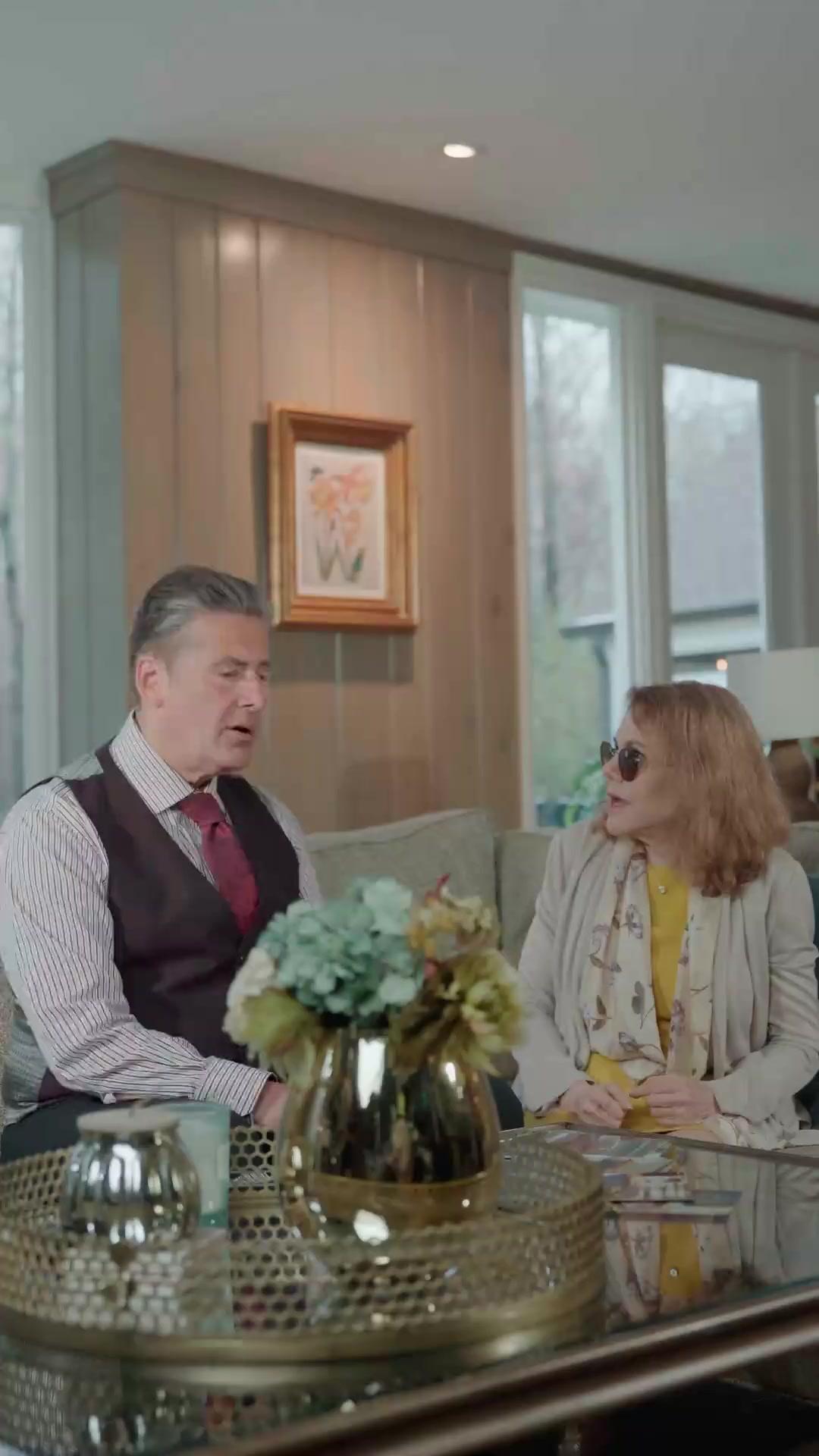 (Dublagem) De Criada a Dona