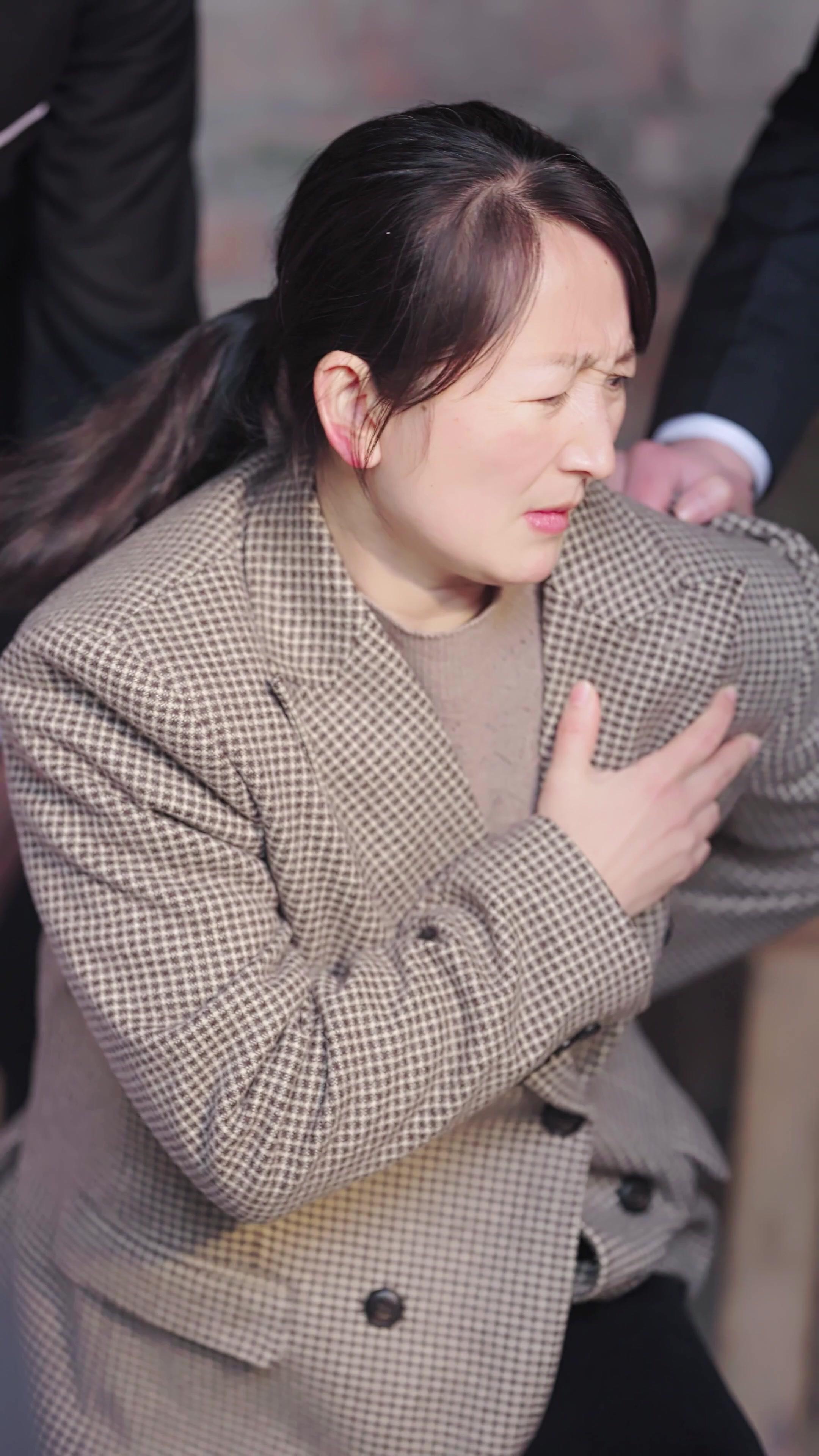 Mr. Crippled? He STOOD UP for Me!