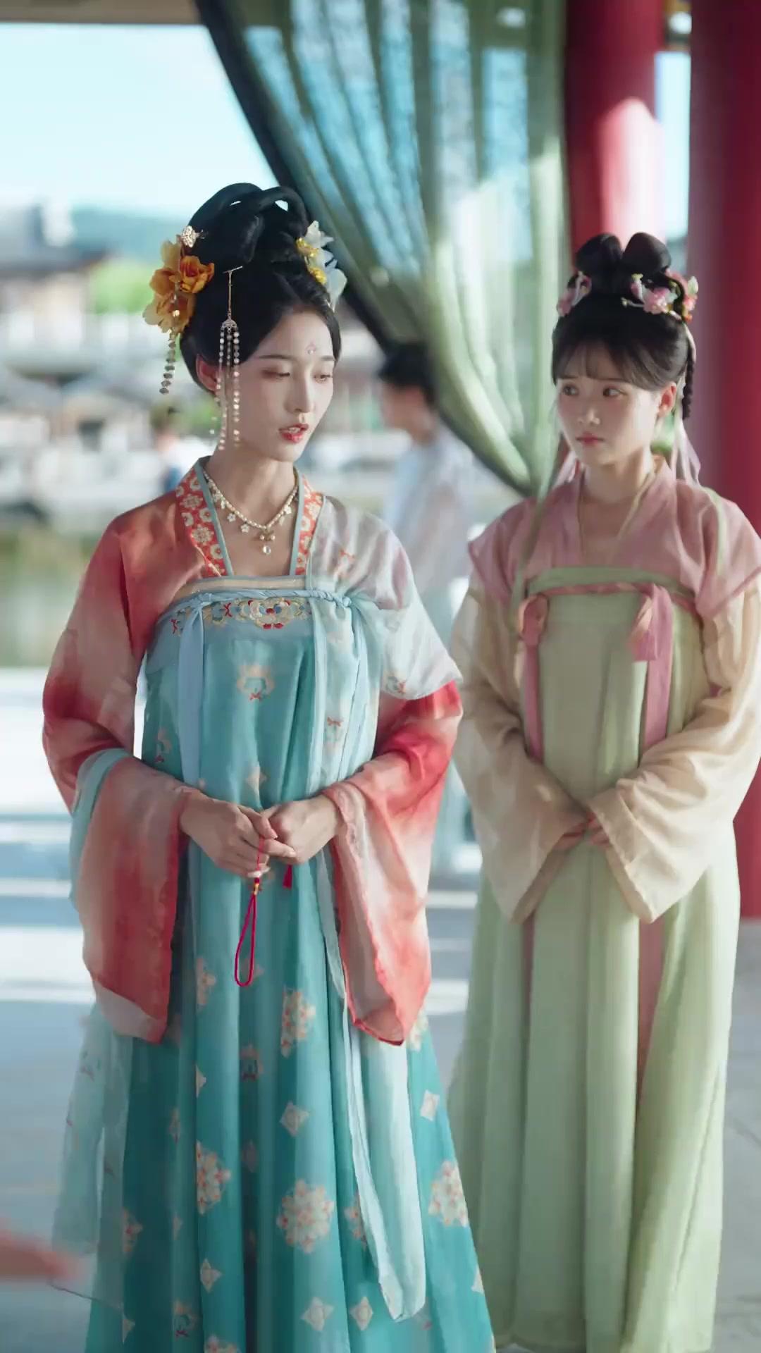 비틀린 운명의 서막