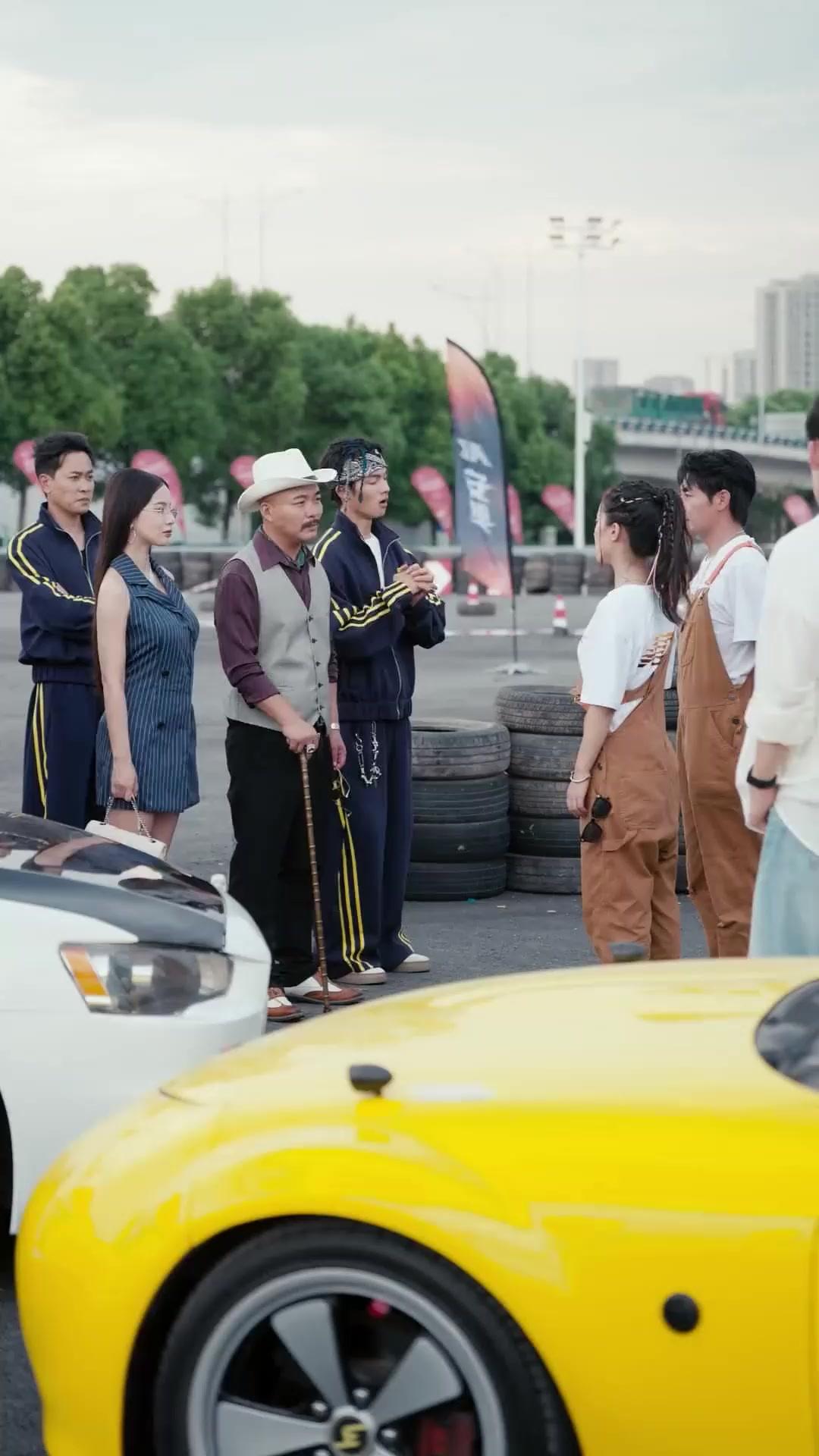 (พากย์เสียง) ราชาซิ่งสายฟ้า