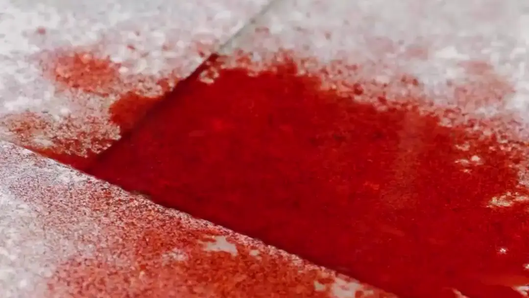 After Divorce I Can Predict the Future: When Beads Speak Louder Than Knives