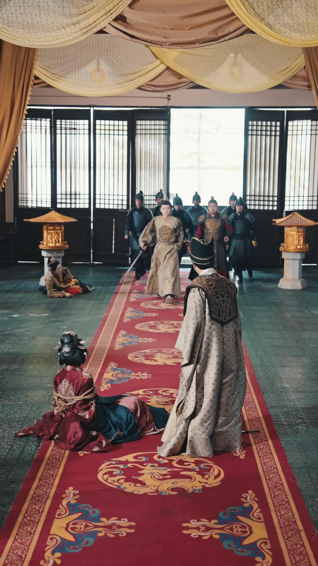 Ibuku dayang, Aku Kaisar