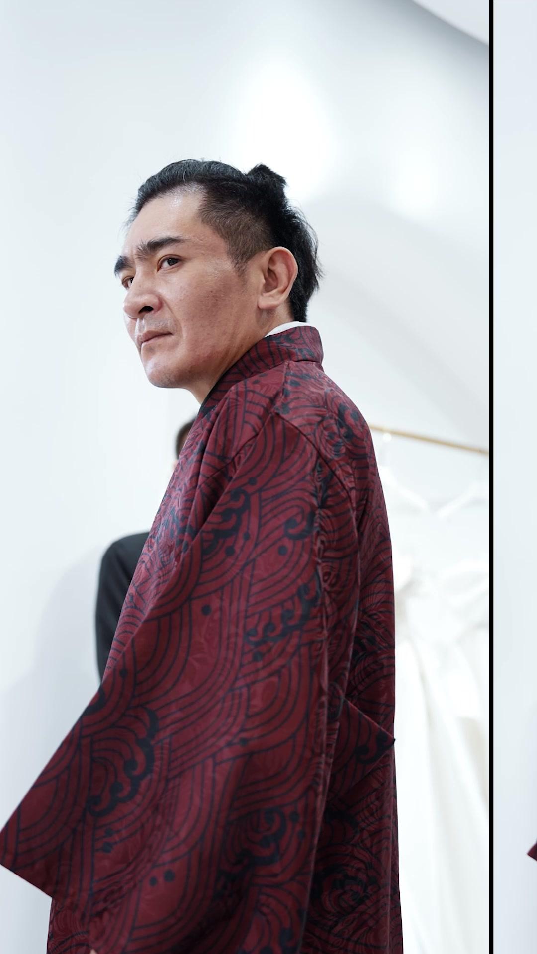 My Legendary Dad Has Returned