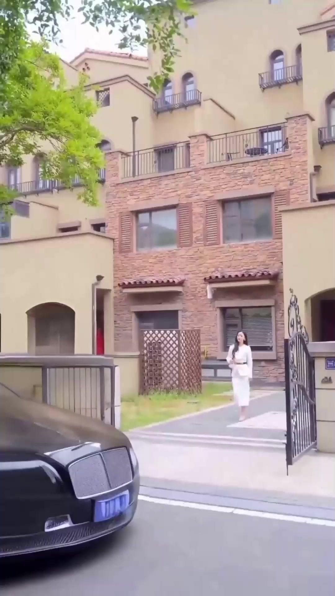 (Dublajlı) Gölgedeki Aşk