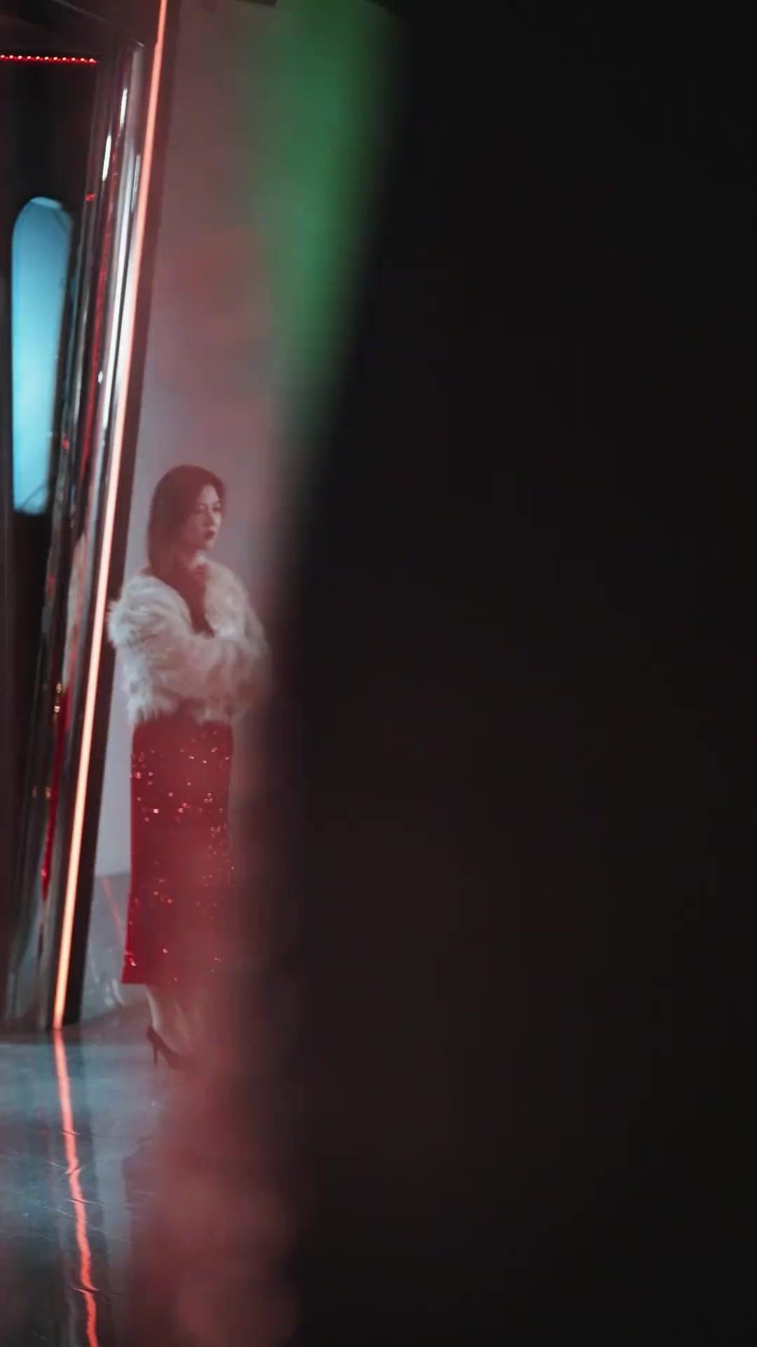 İki Ateş Arasında