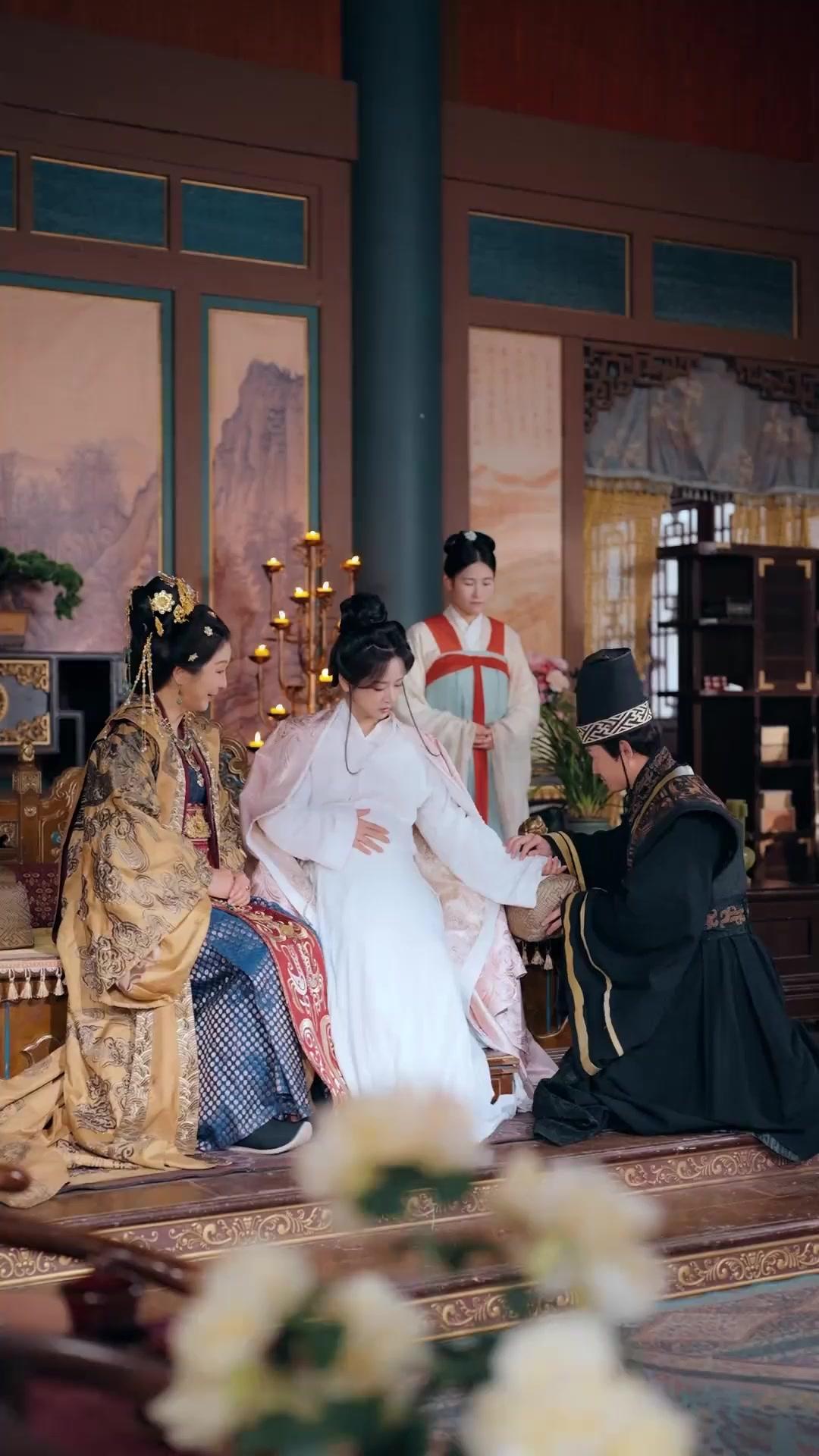 되감긴 운명: 뱃속의 예언자