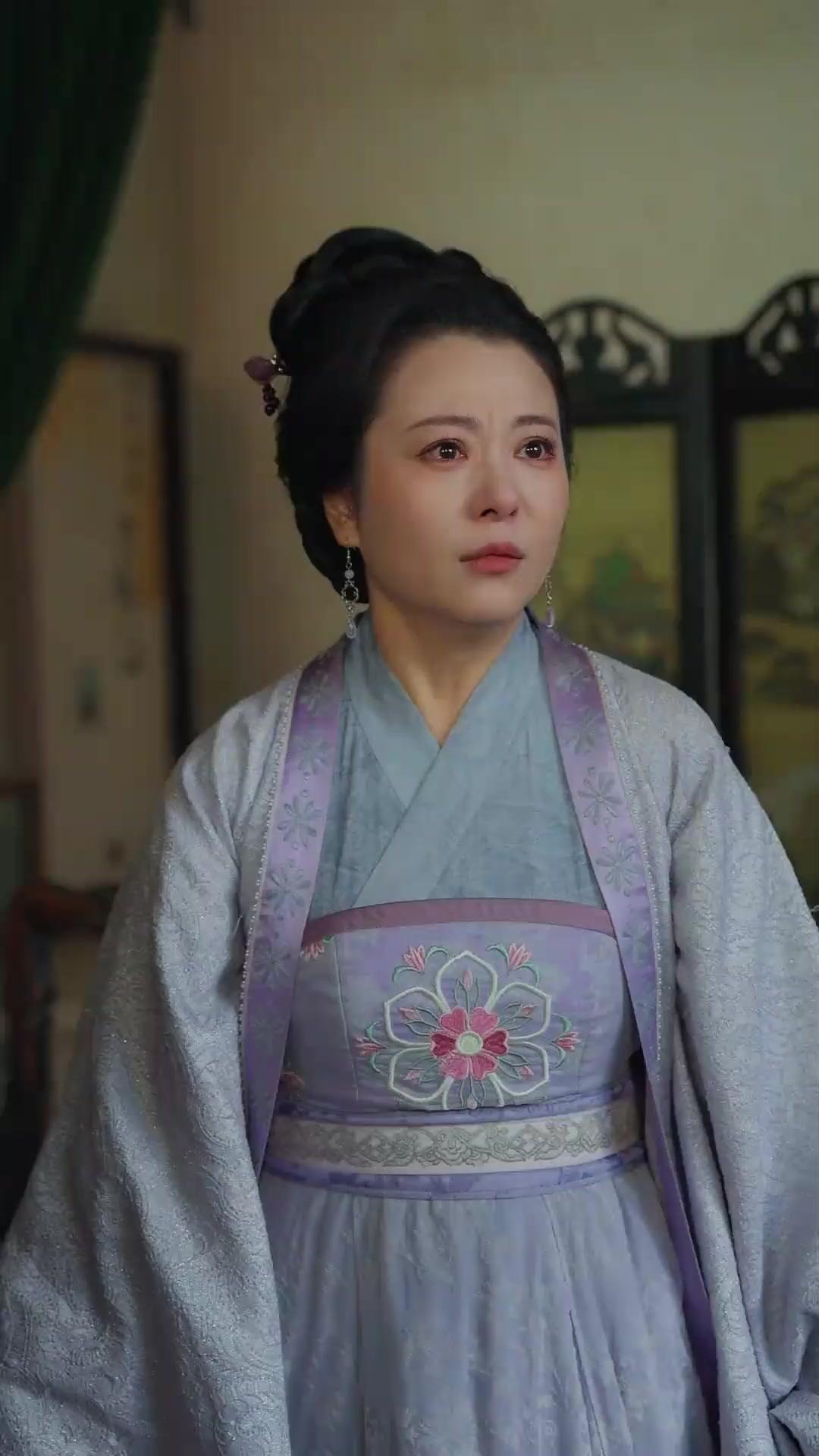 (配音) 屠刀在手，誰敢動我家人