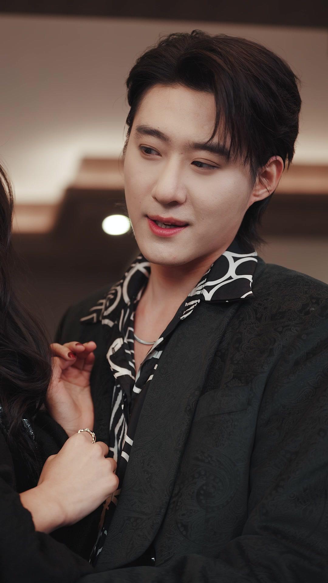 自由の名のもとに、君に囚われる