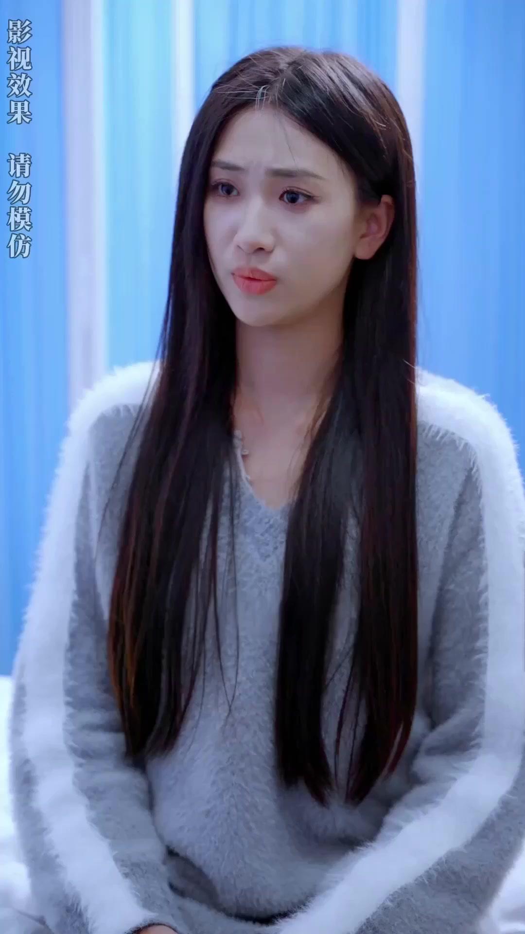 زوجي مدللني بجنون