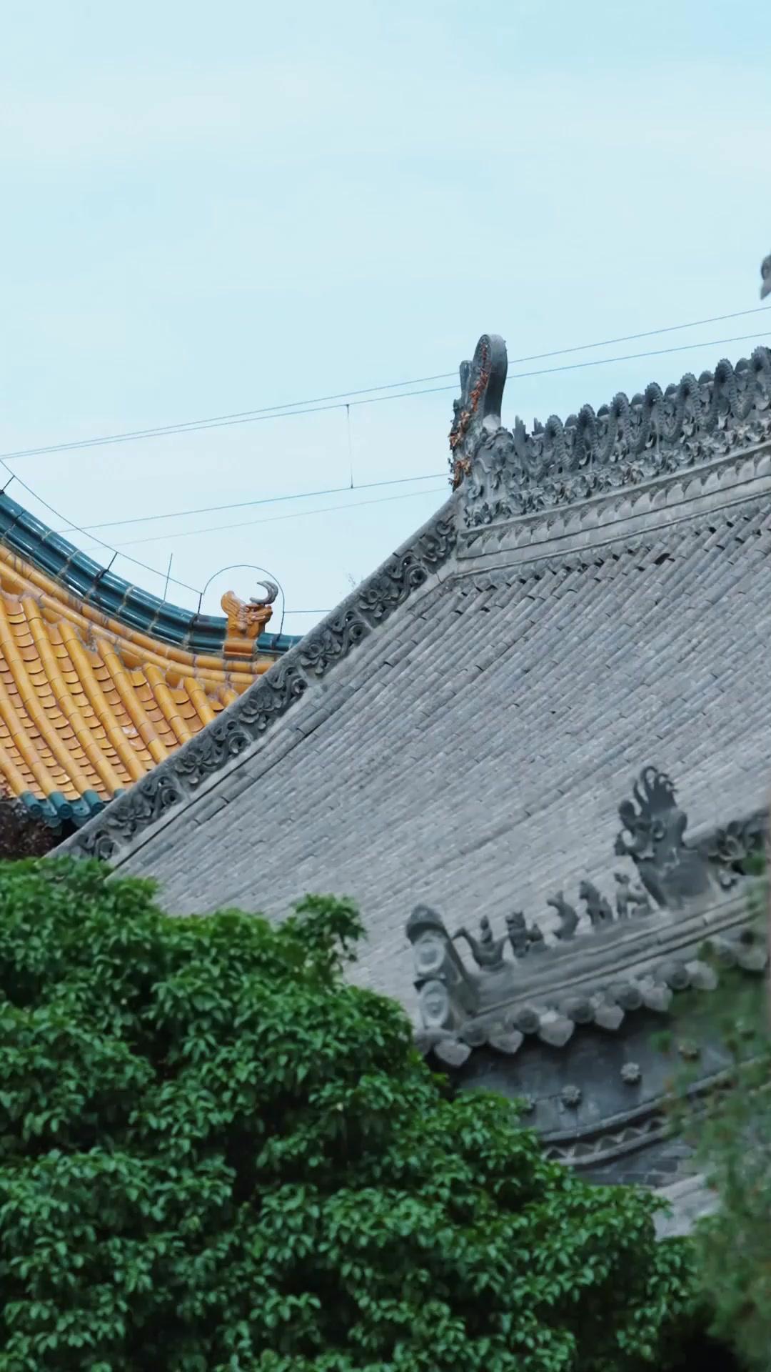 聽說，我們還愛著