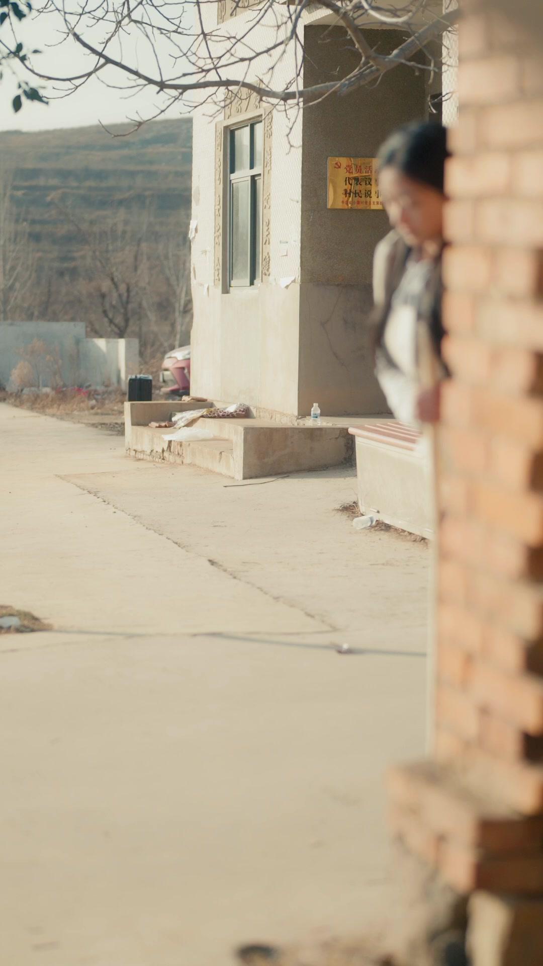 Aku Jadi Tumpuan Adikku