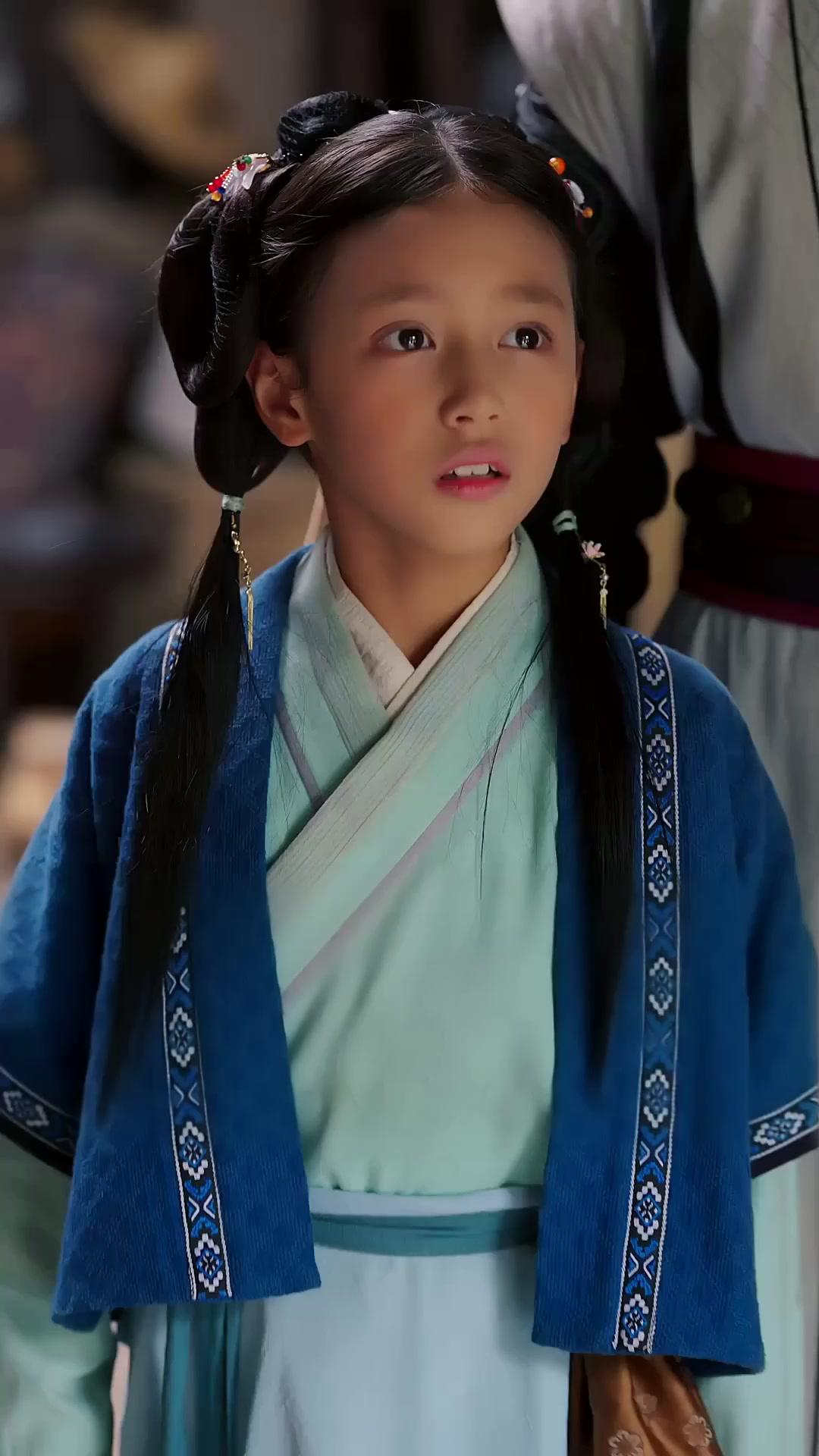 Reborn as a 5-Year-Old Doomsday Queen