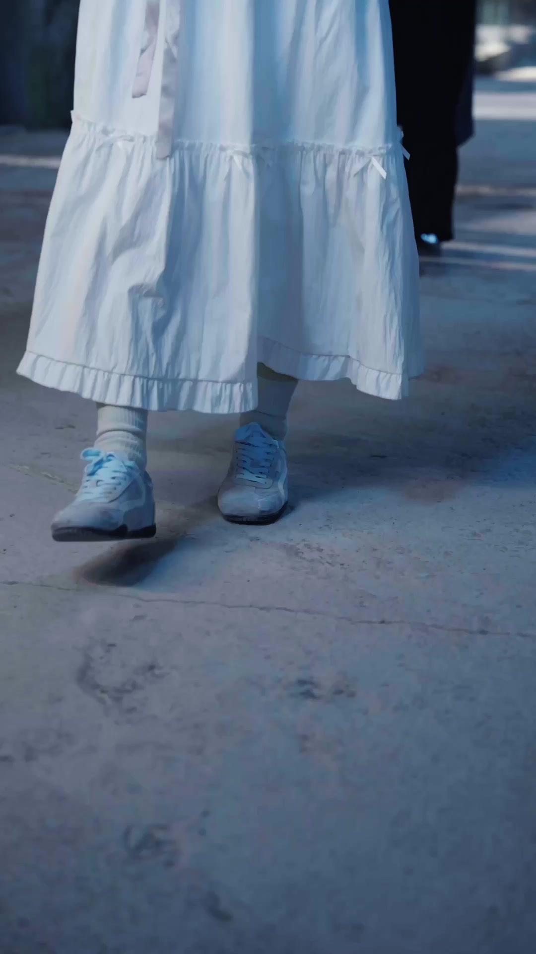 Slum King Meets Sunshine Girl