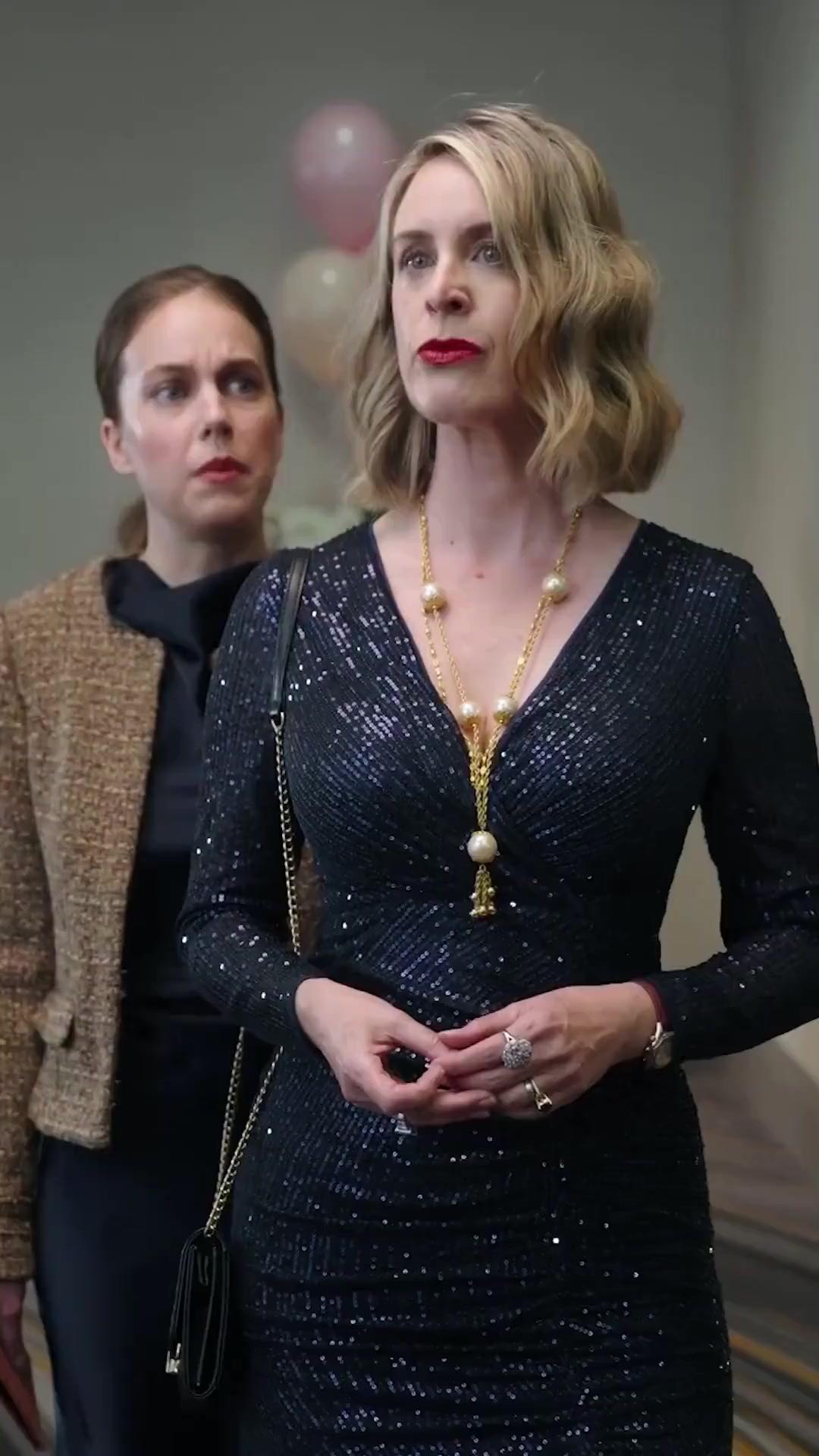 (Doblado) ¡Lista para vengarme!