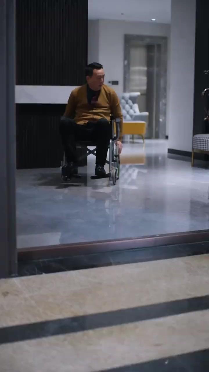  Setelah Putriku Memfitnahku, Aku Tertawa