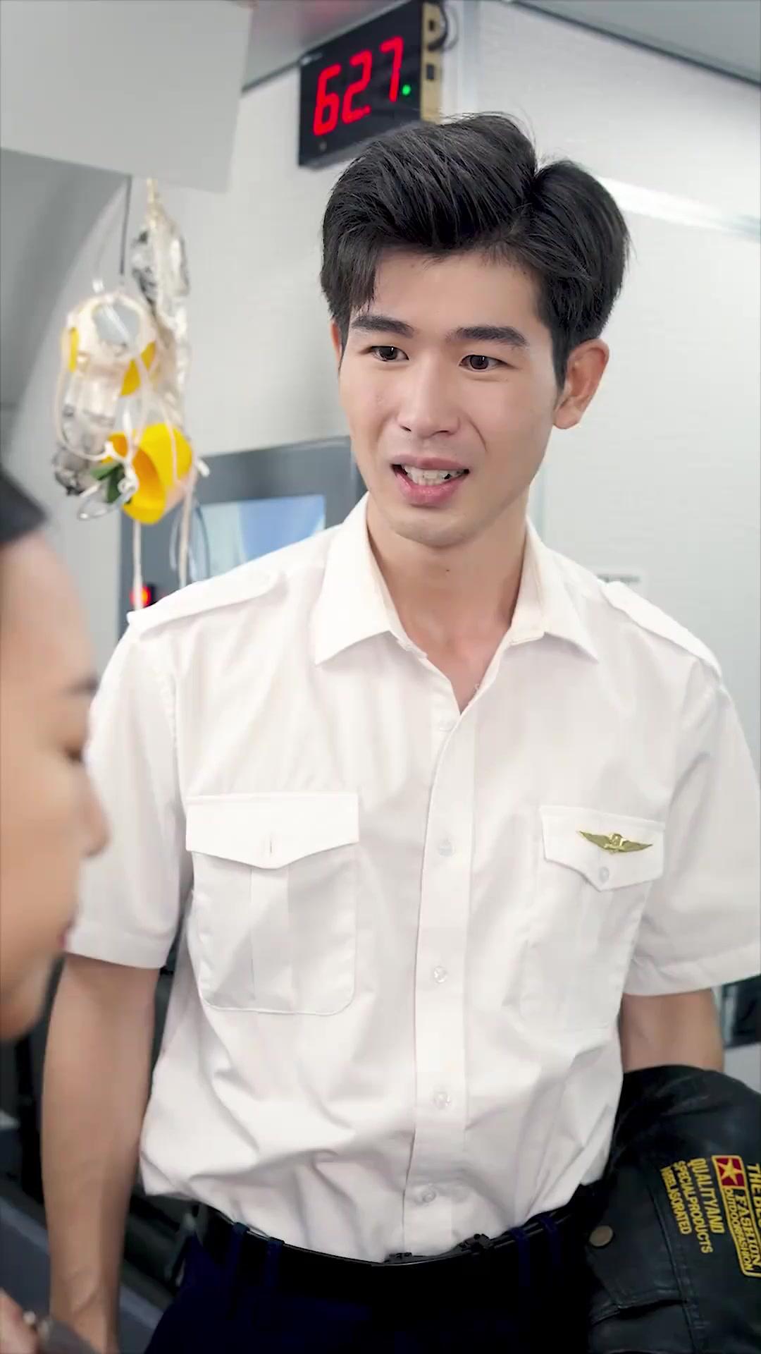 Pilot Cilik Pemberani