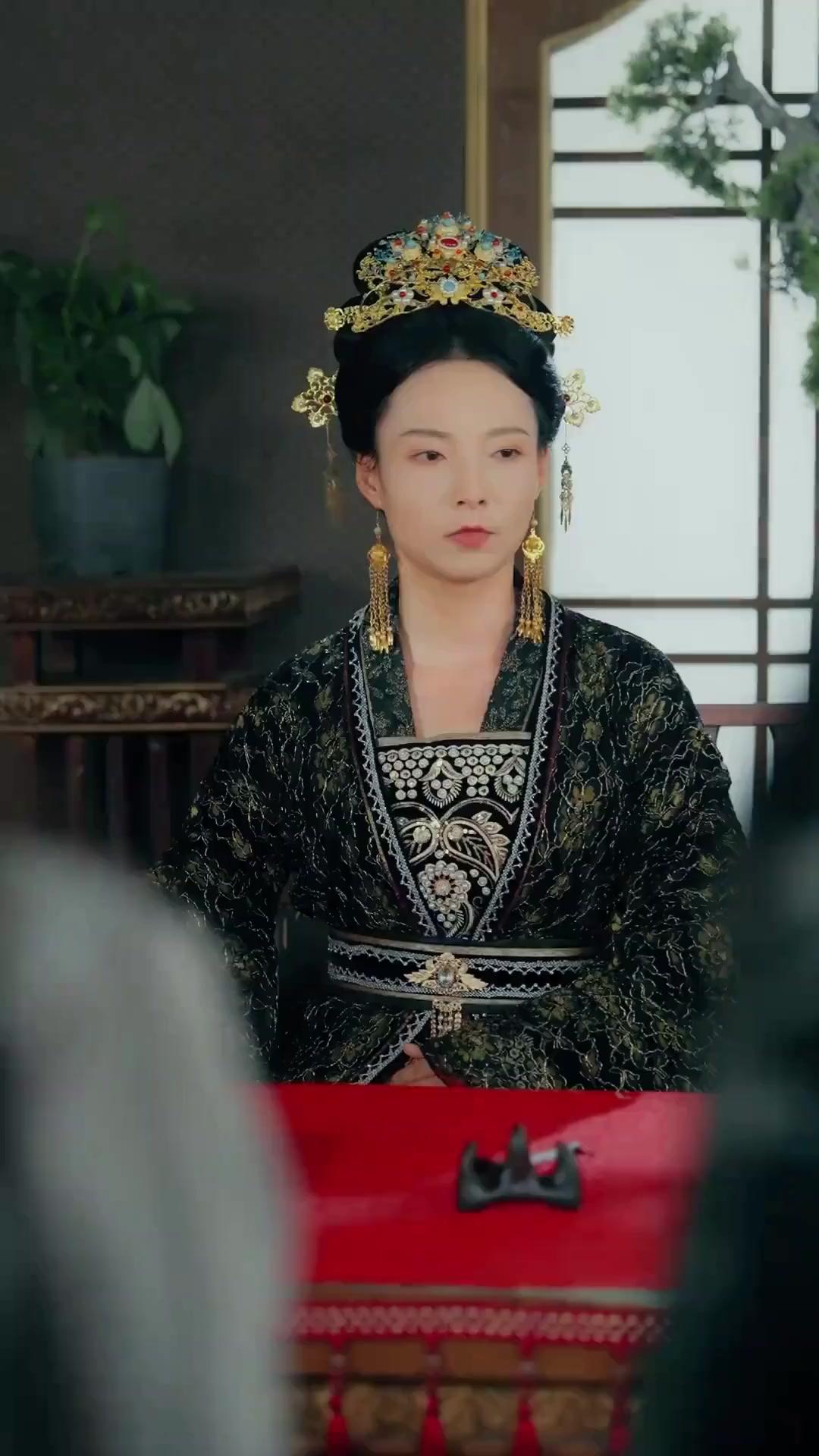 (พากย์เสียง) ชะตาให้เลือกเจ้า