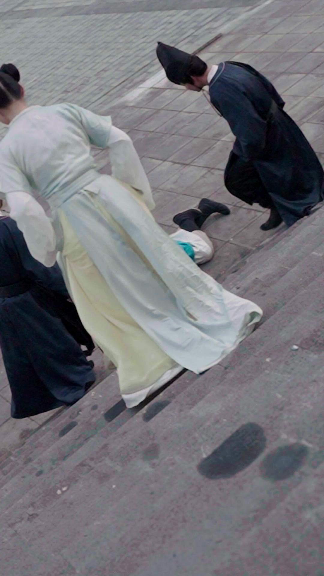 บัลลังก์หงส์