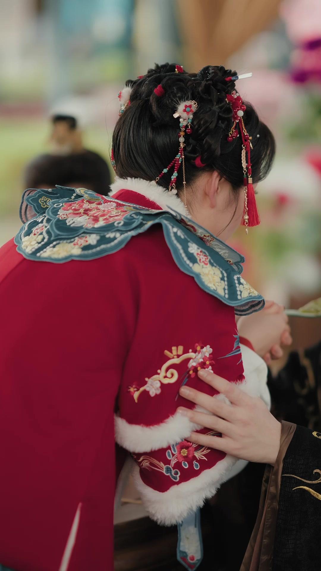  穿越成棄妃，我靠廚藝征服天下