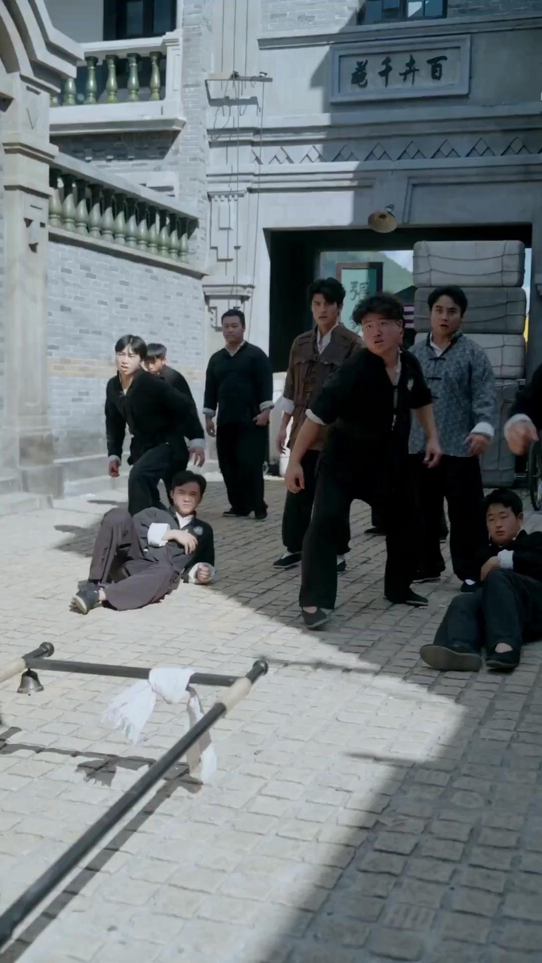 (Dublajlı) Gizli Kahraman