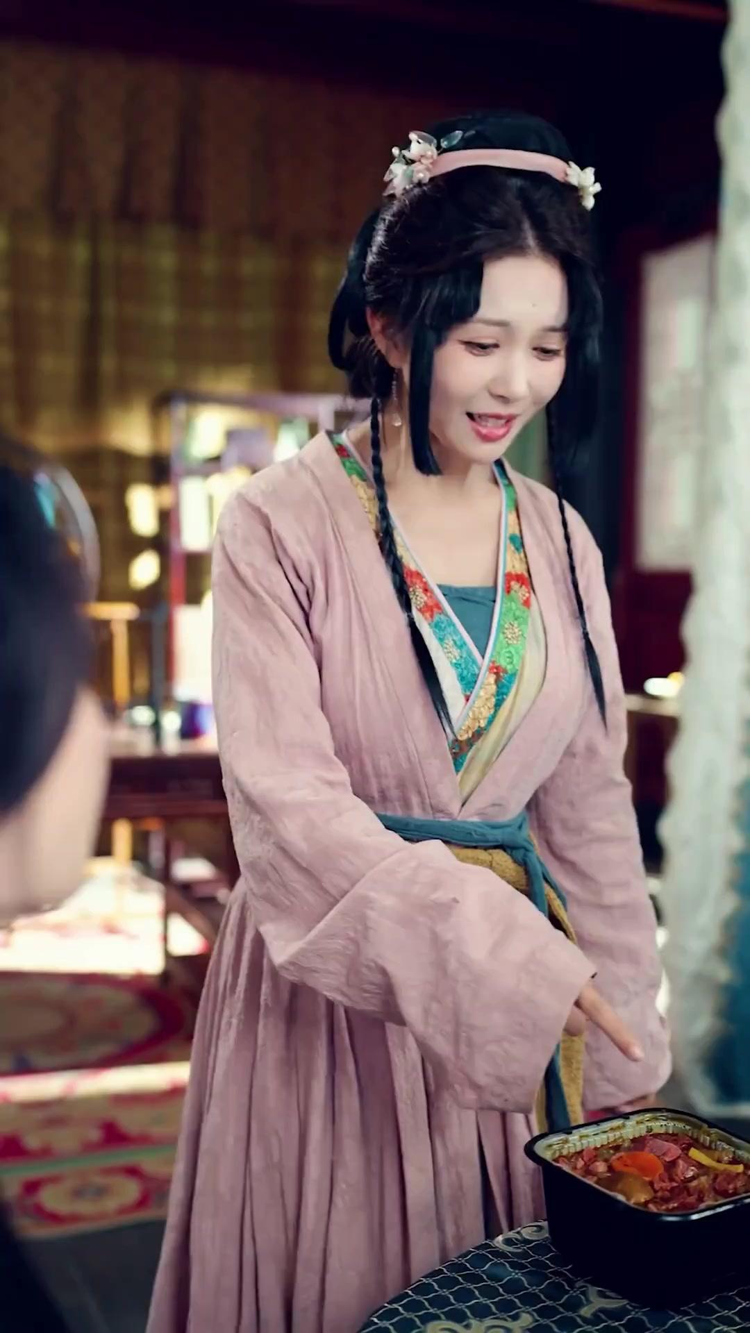 (Dubbed) My Three Women Just Buff Me!