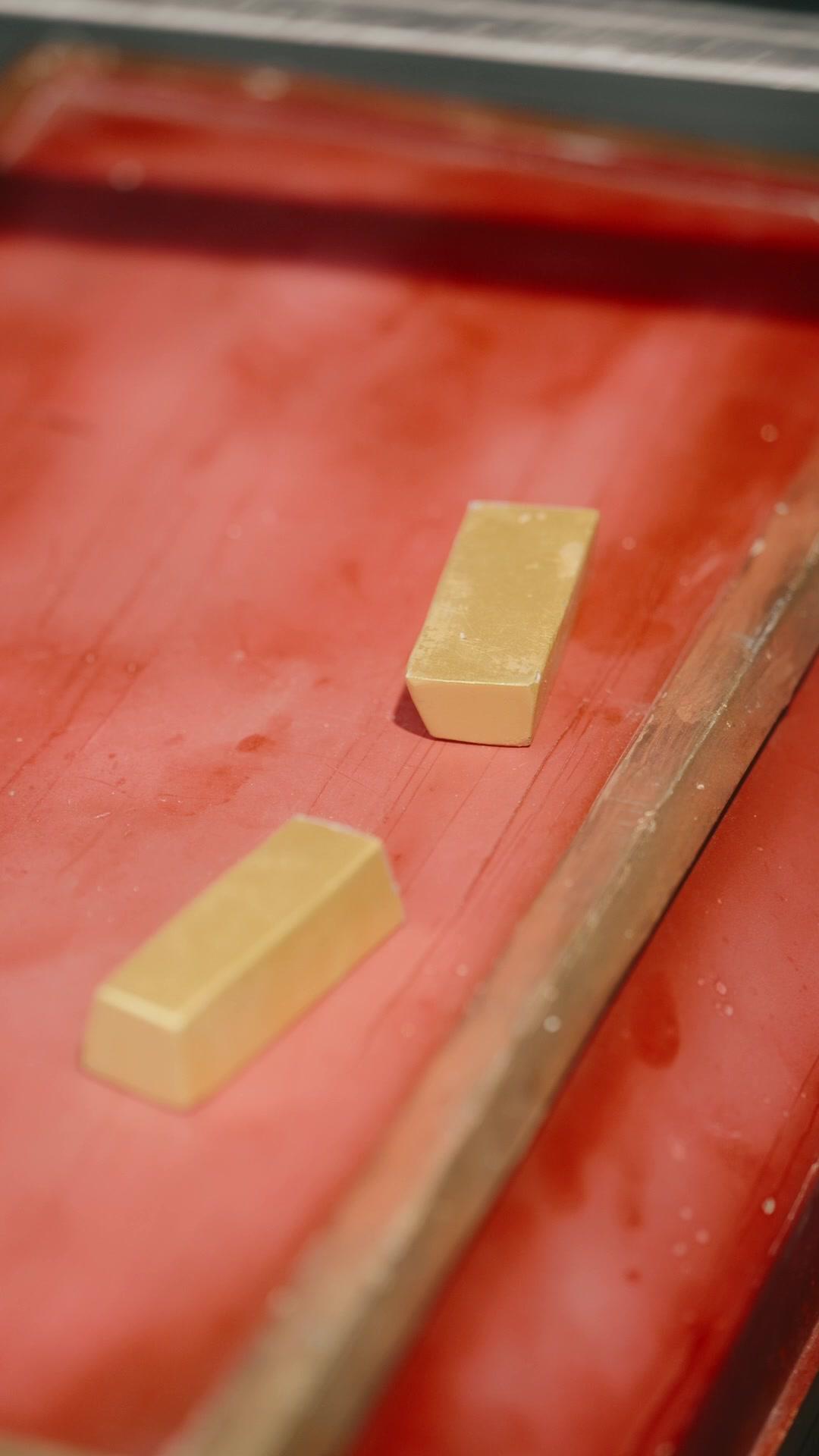 ¡Maté al emperador que levanté!