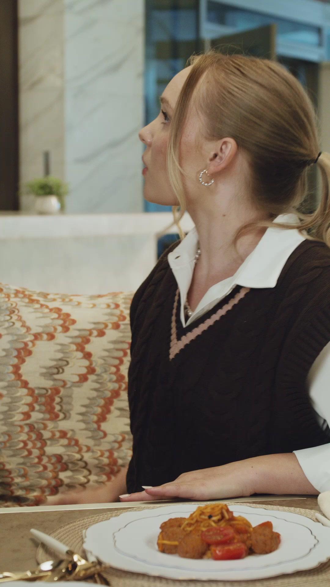 (Sulih suara) Suamiku seorang miliarder