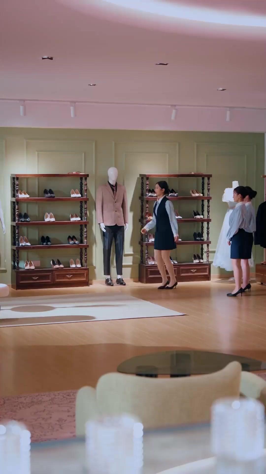 คุณหนูปลอมกลางรั้วมหาลัย