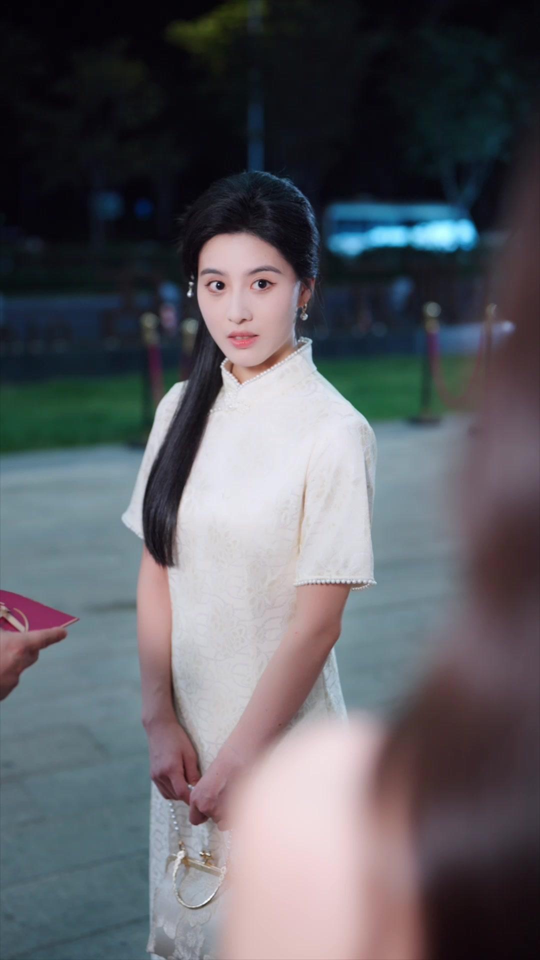 The Billionaire's Second Chance