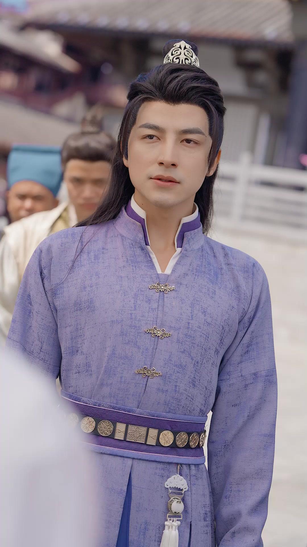 Tombak Merah untuk Istriku