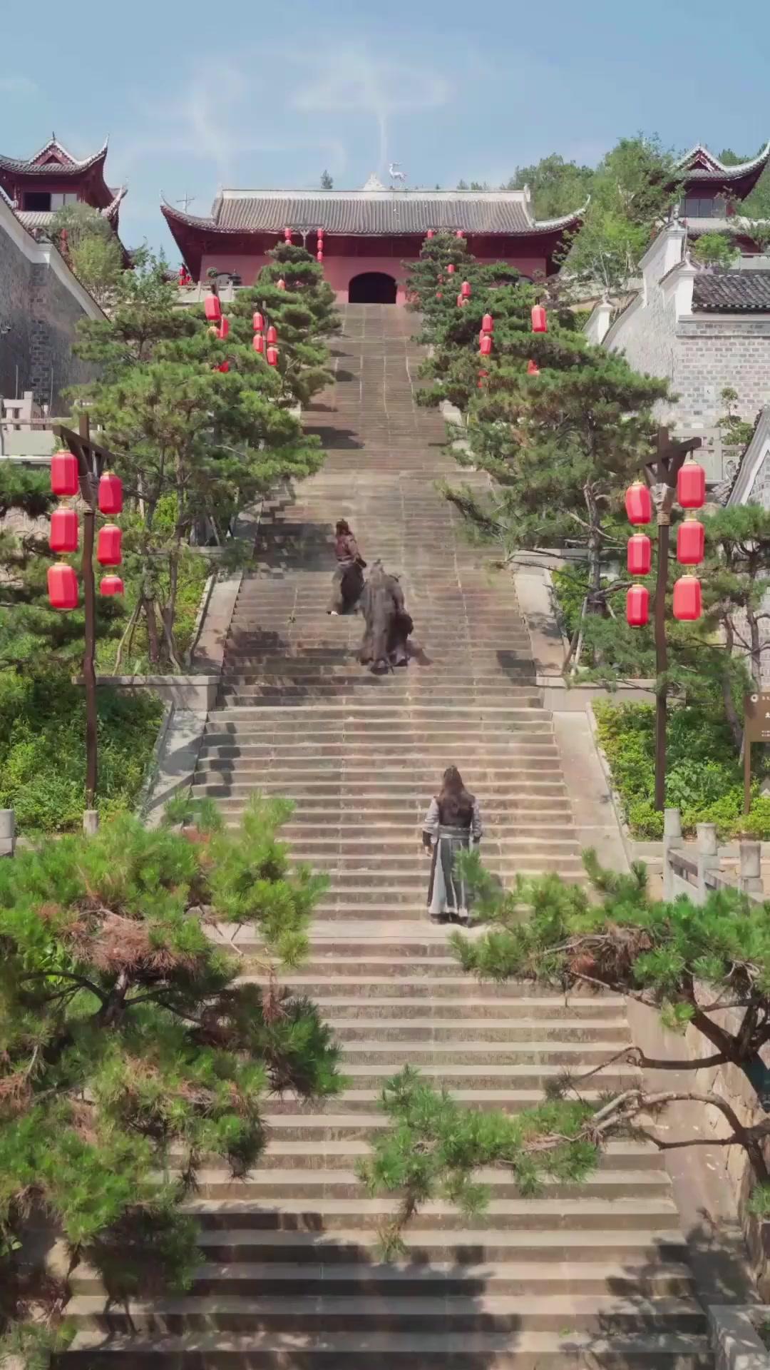 (Dublajlı) Ejderhanın Zafer Yolu