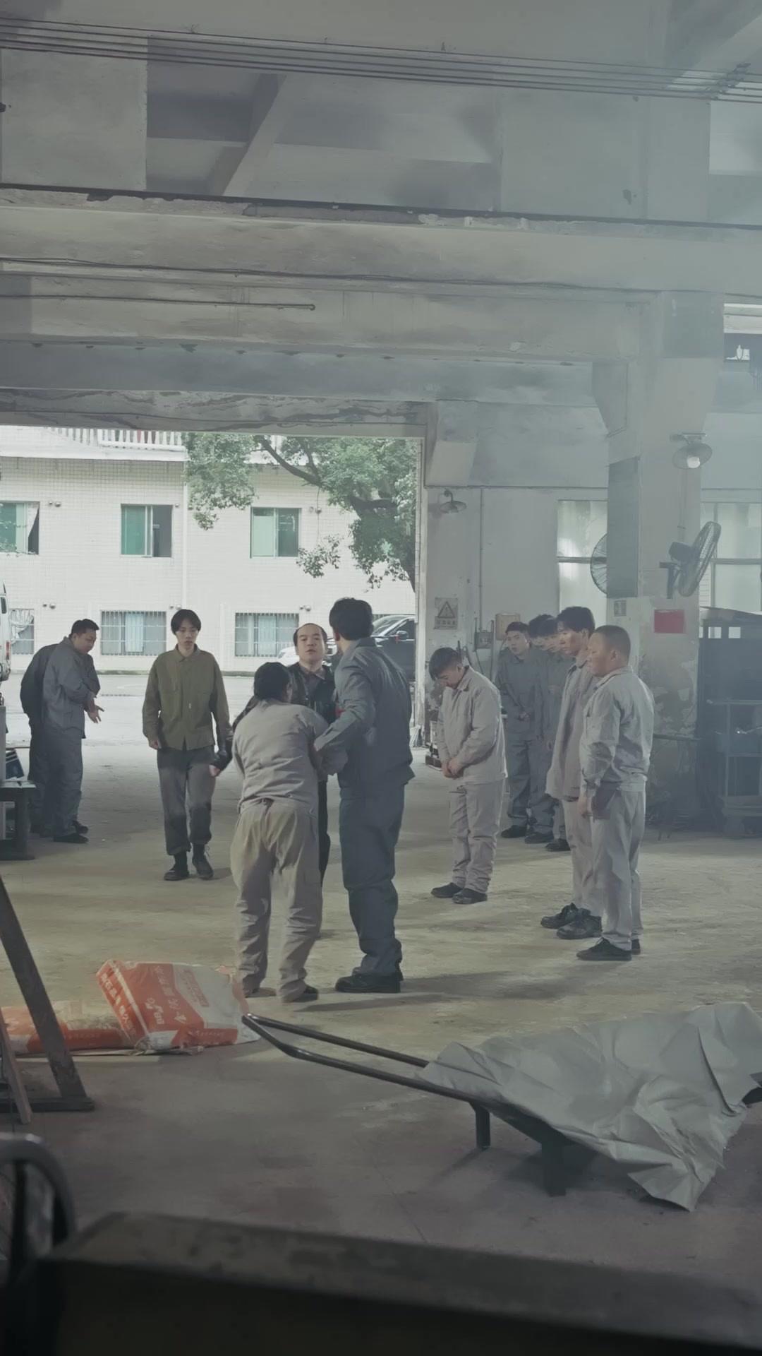 我在自家廠裡當小弟