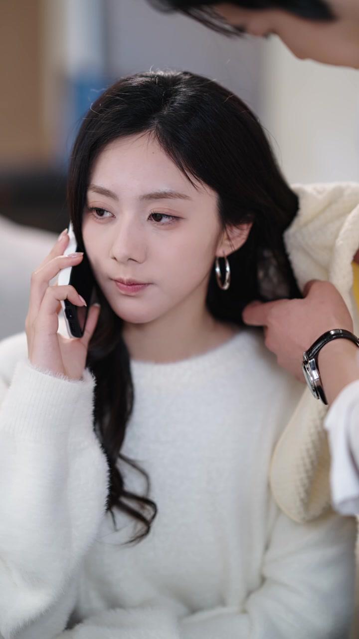 撩到個大佬，他超會撐腰的